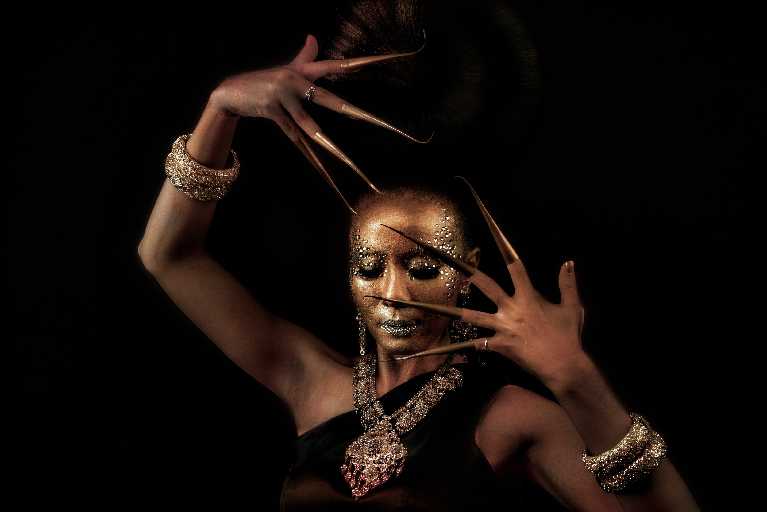 classical thai dancer