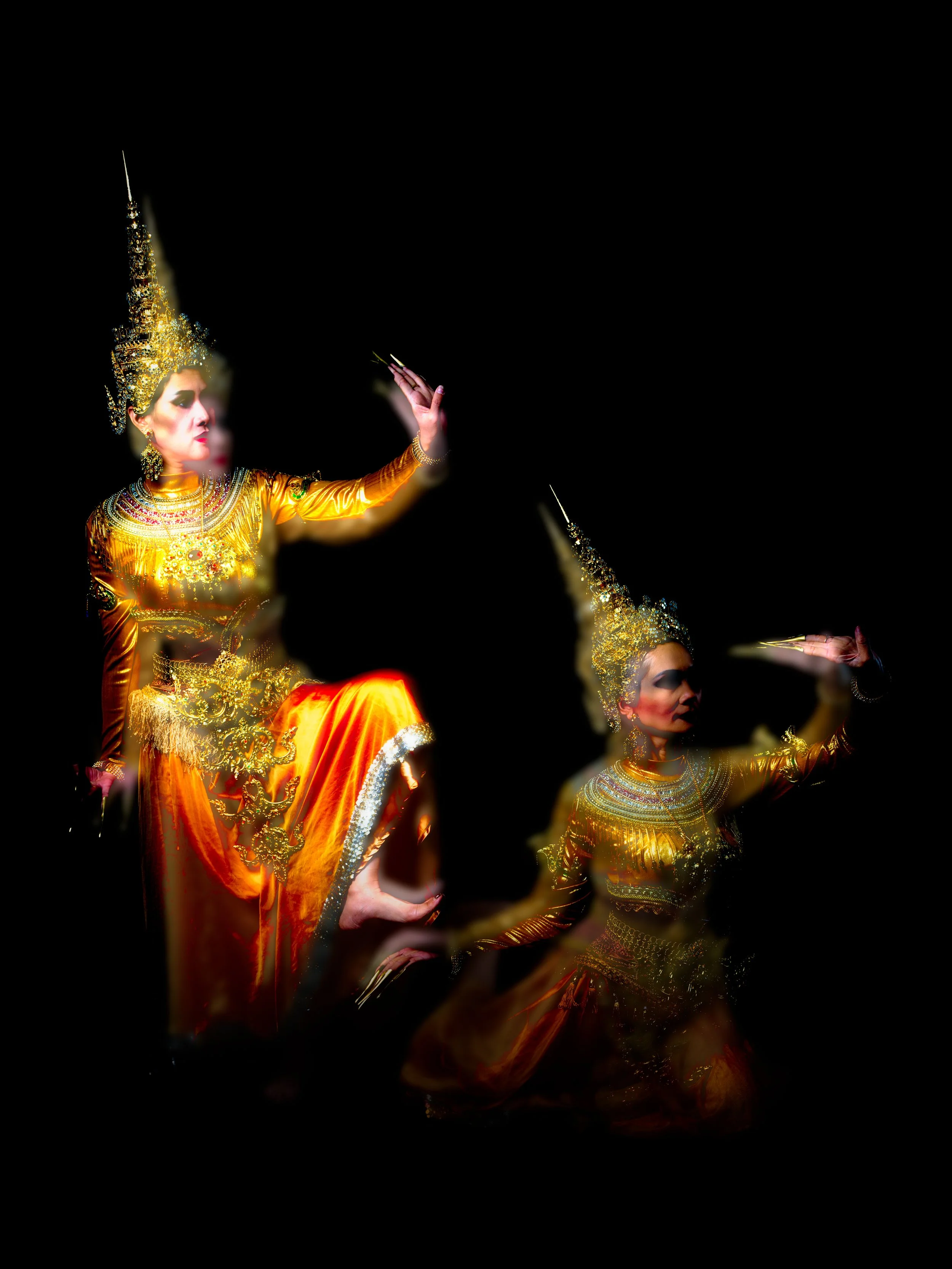 thai me dee dancers  no 3