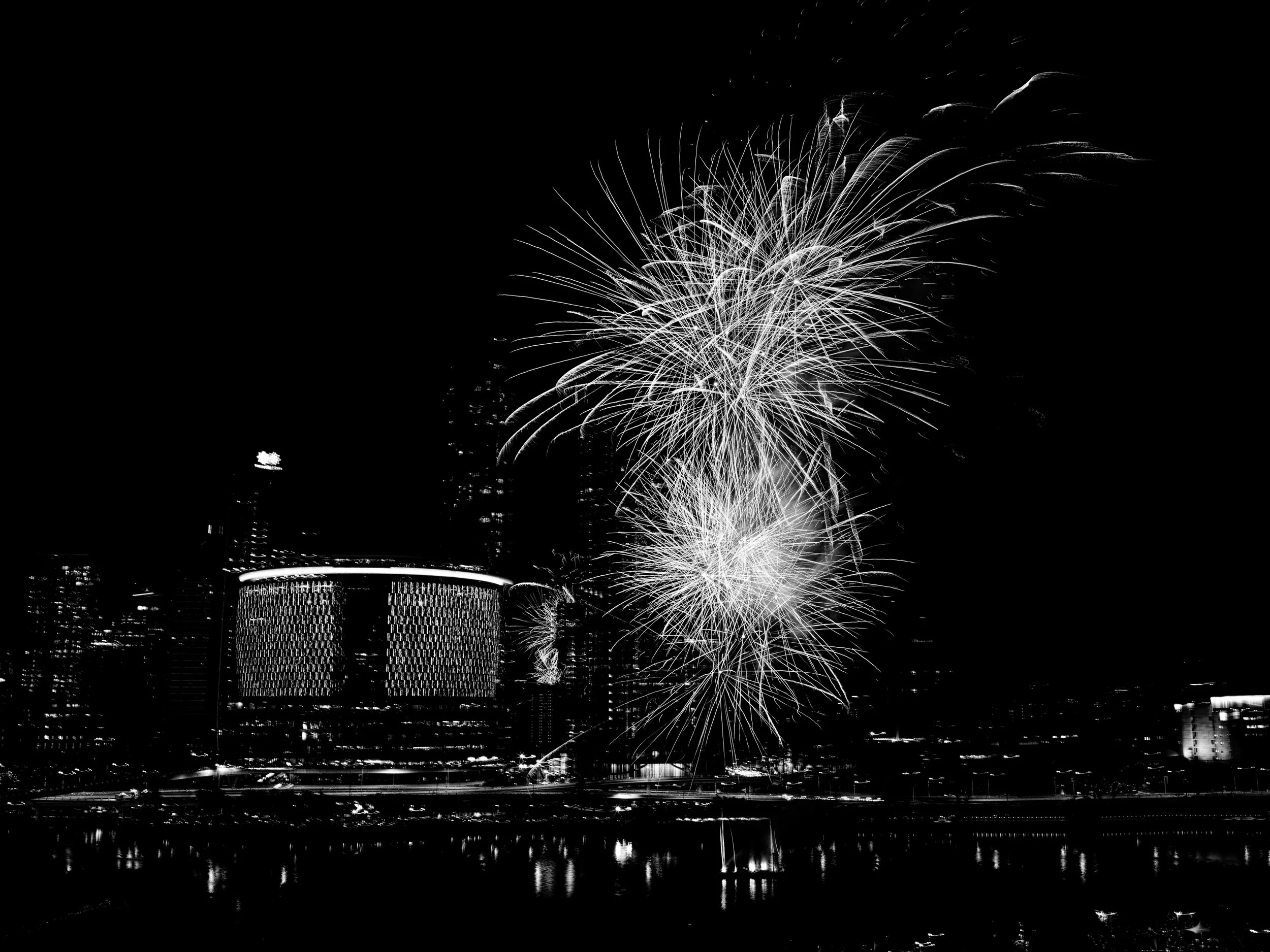 brisbane riverfire 18