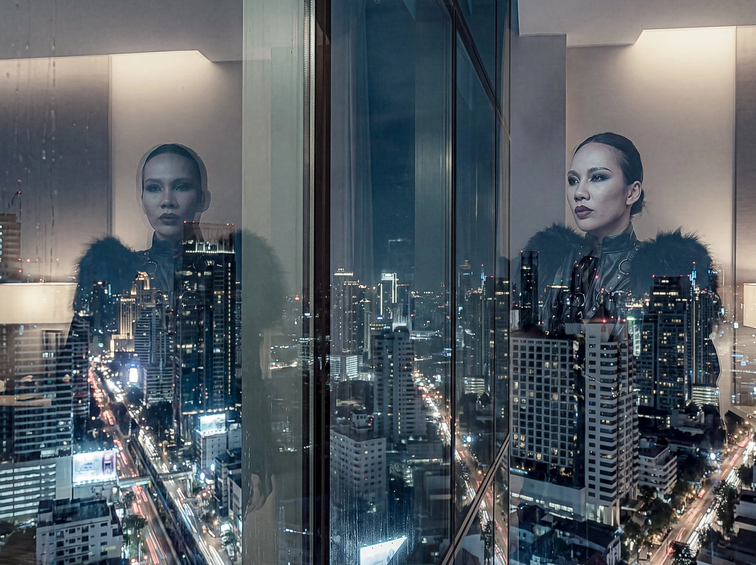 eyeing up the city   8