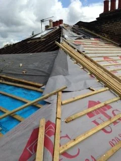 Carpenter, Decorator, Gas/Heating Engineer, Electrician, Plumbing, Handyman, Tiling, Roofing