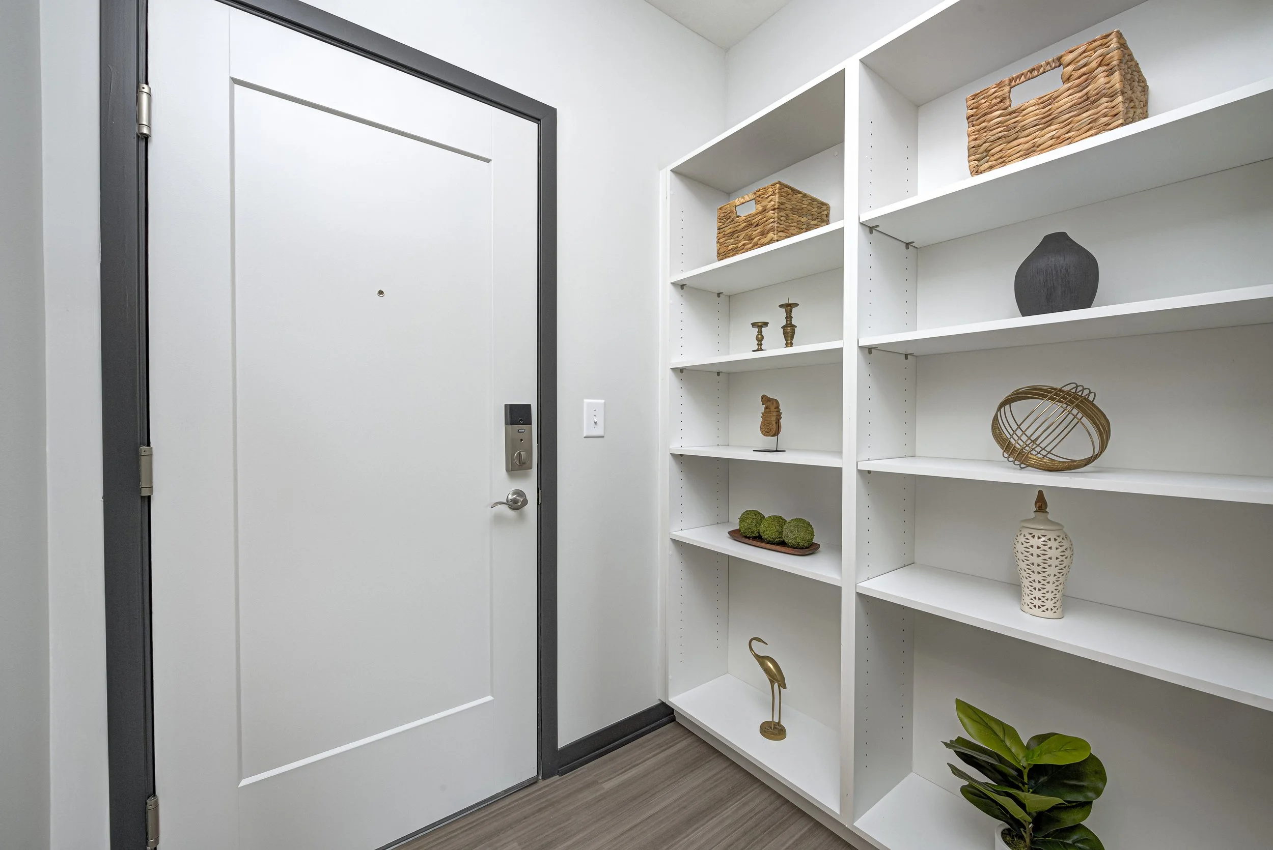 Redline Flats_20.JPG