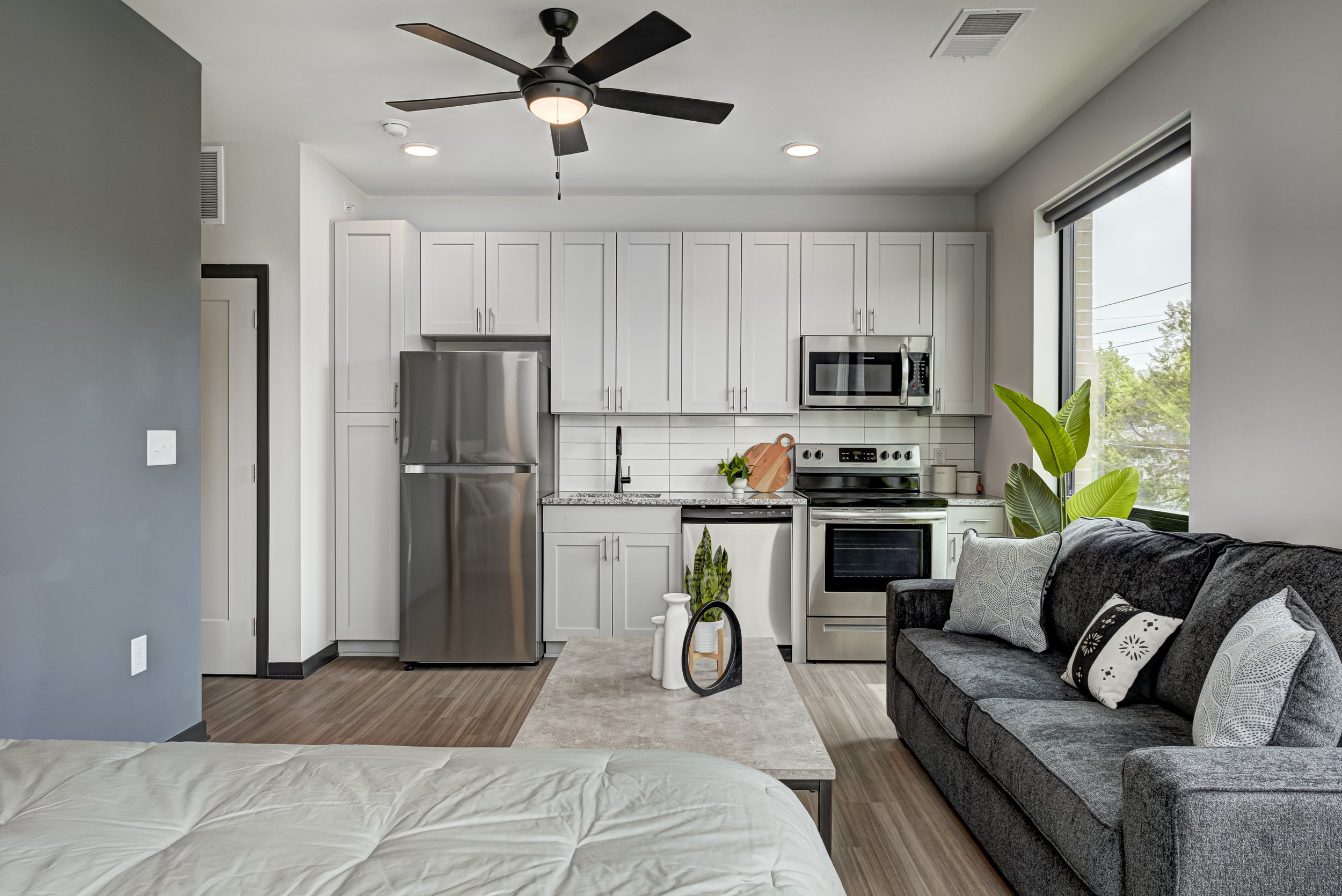 Redline Flats_08.JPG