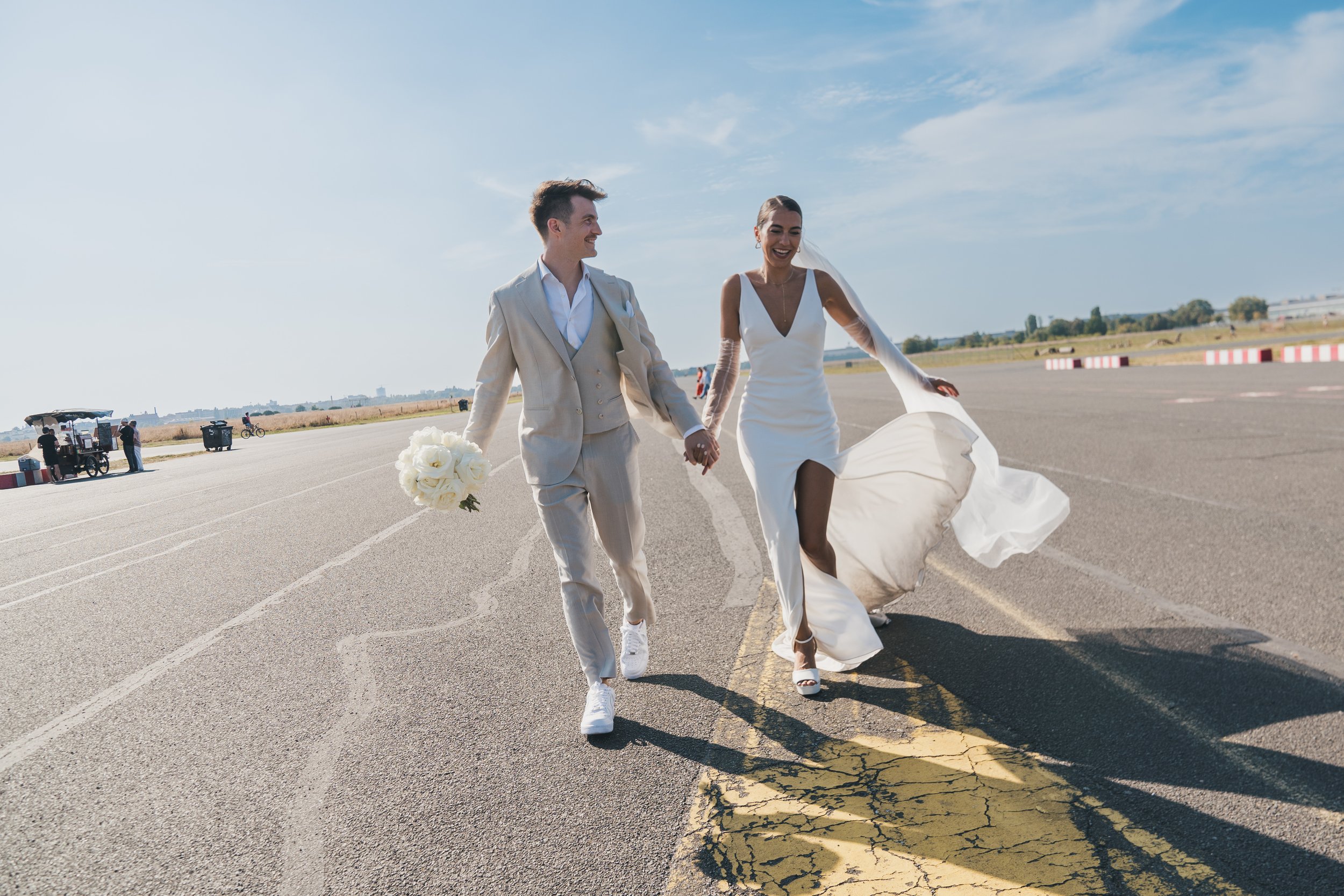 240907_Hochzeit_Guelsah_Julius_12300577_154.jpg