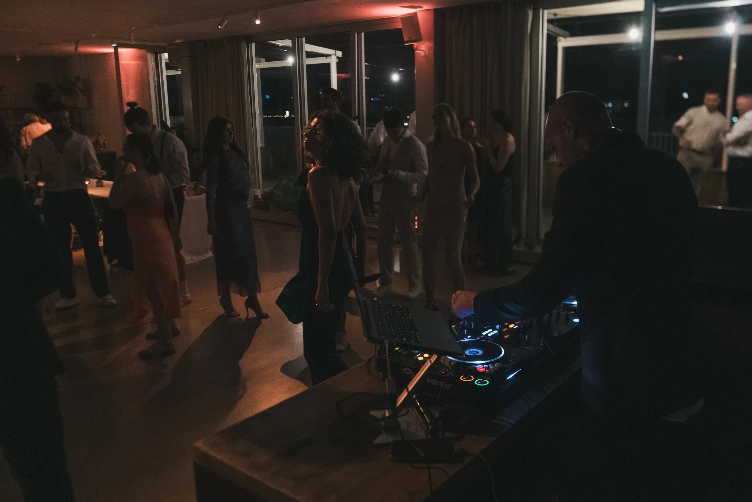 240907_Hochzeit_Guelsah_Julius_12301821_423.jpg