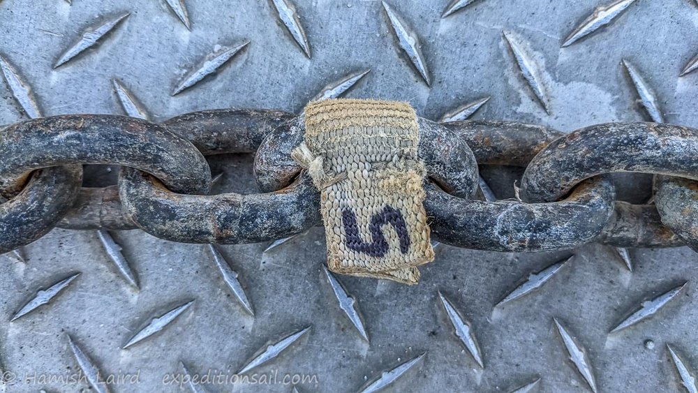 Marking anchor chain — Sailing Totem