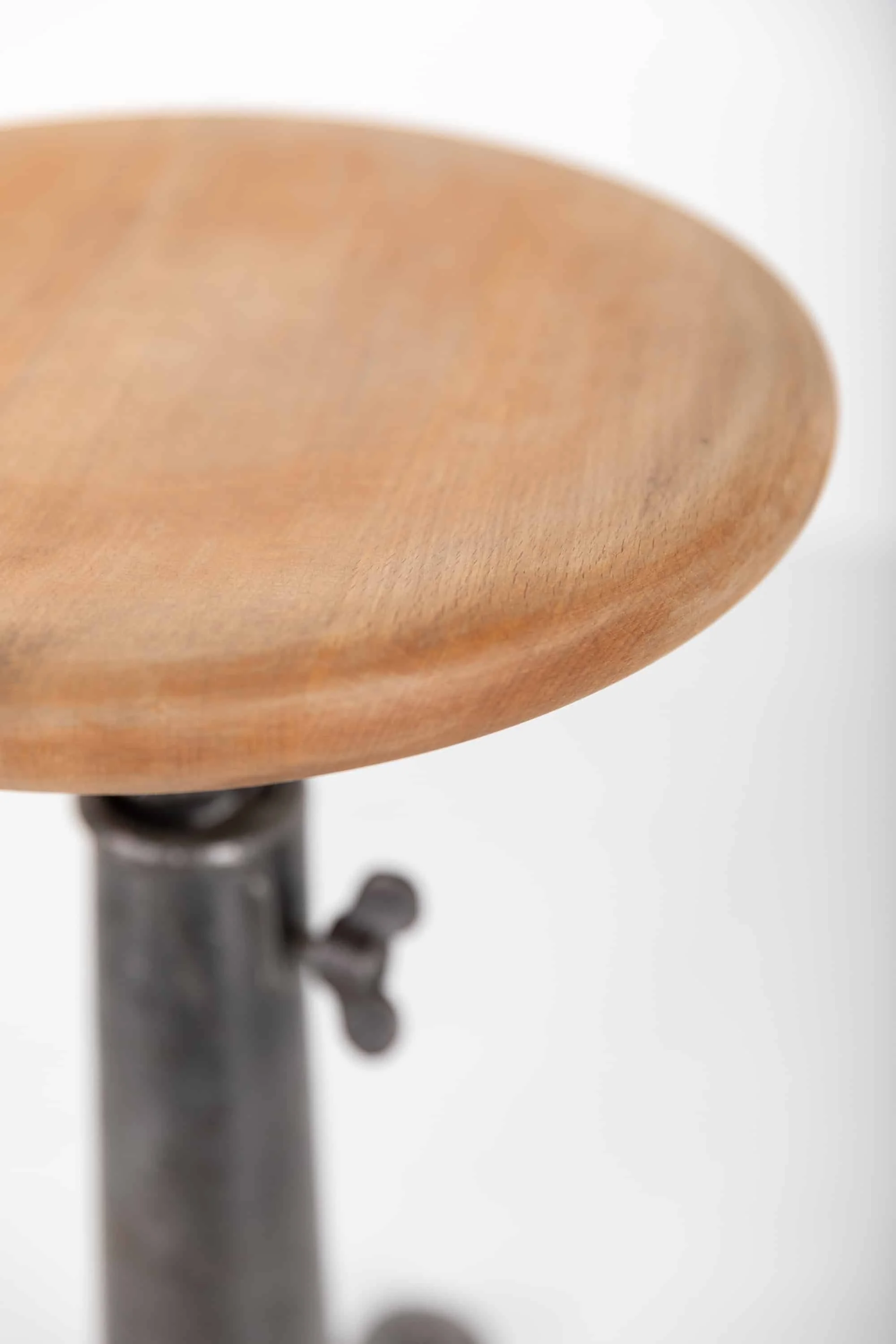 String Machine Stool 3-Legged Singer Factory Machinist's Stool — Antiques Workshop ...