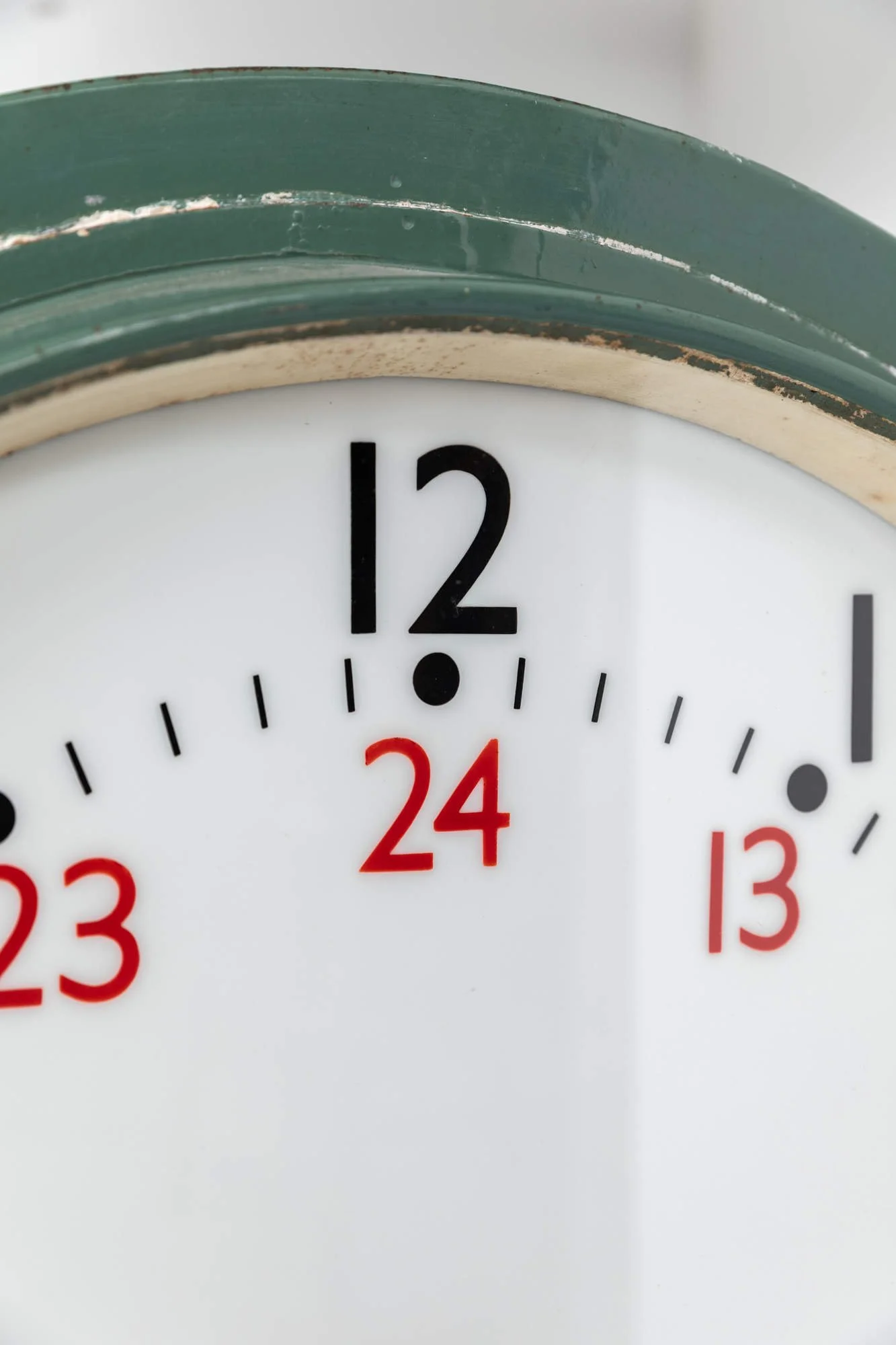 Vintage Industrial Green Double Sided Illuminated Gents of Leicester Clocks (18).jpg