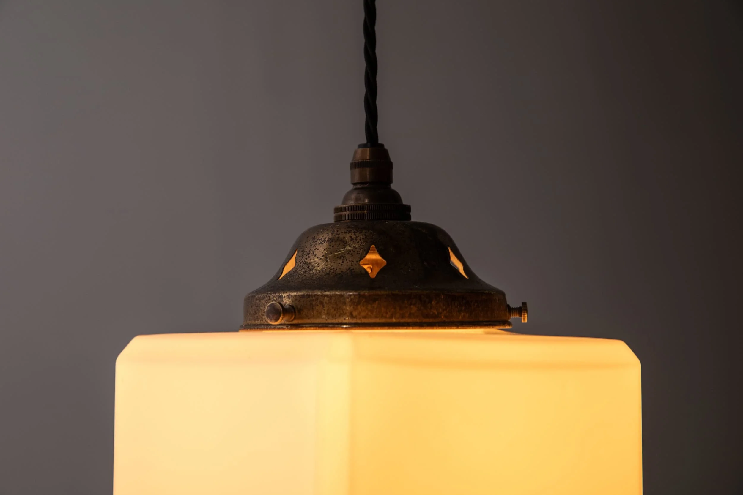 Vintage Art Deco Cube Opaline Pendant Light (10).jpg