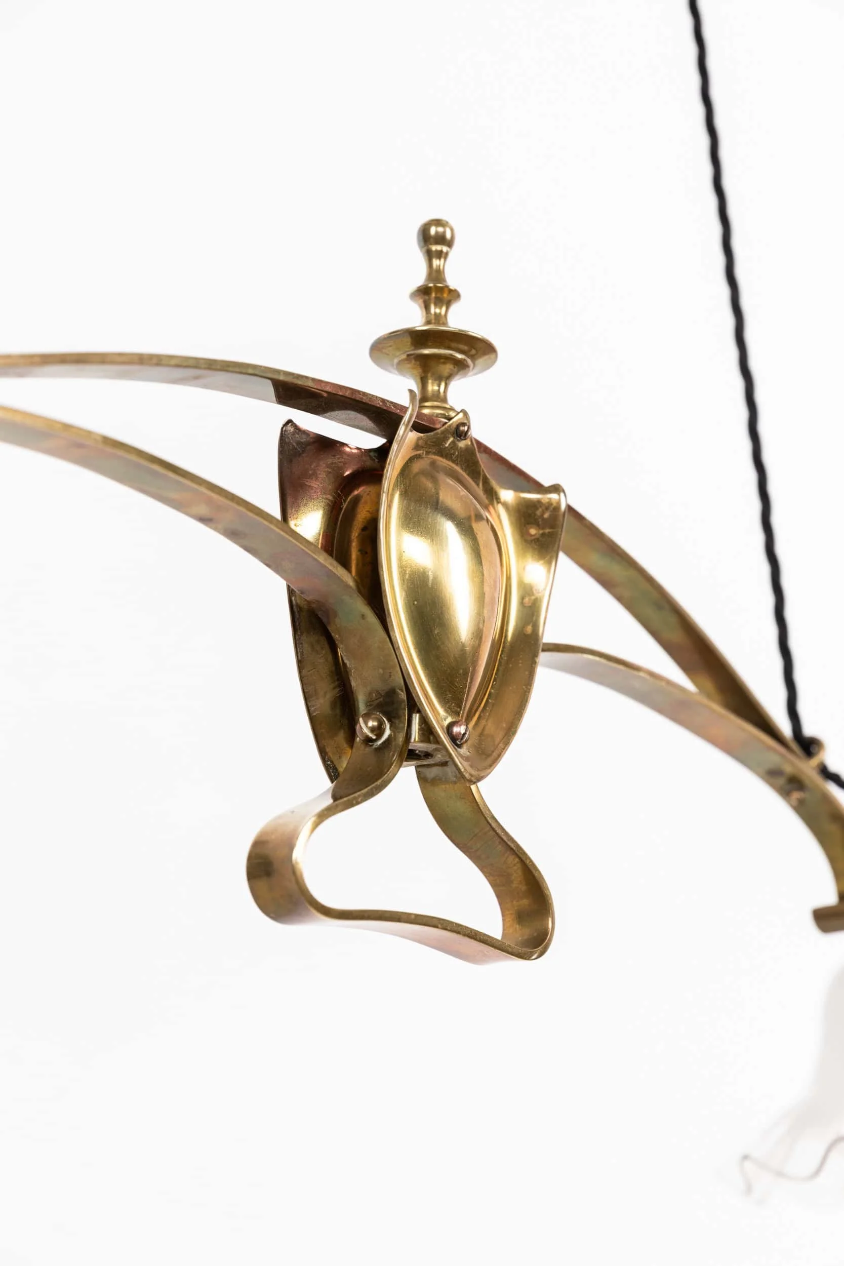 Antiaue Arts & Crafts Brass Rise and Fall Ceiling Light (9).jpg