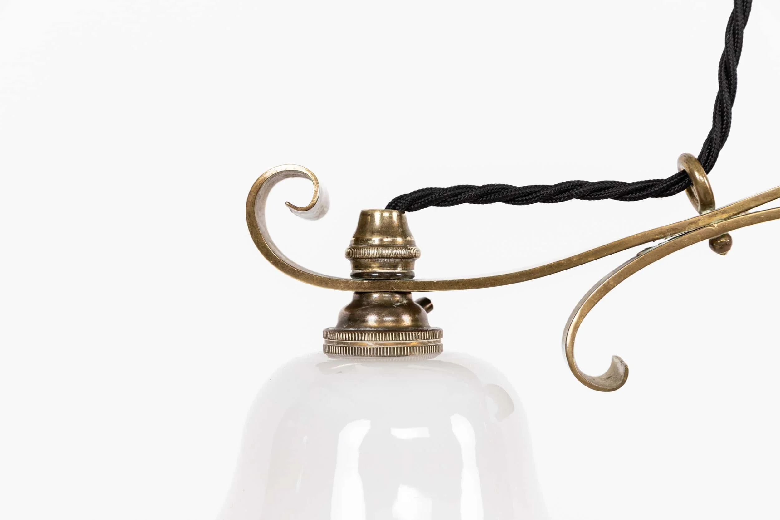 Antiaue Arts & Crafts Brass Rise and Fall Ceiling Light (10).jpg