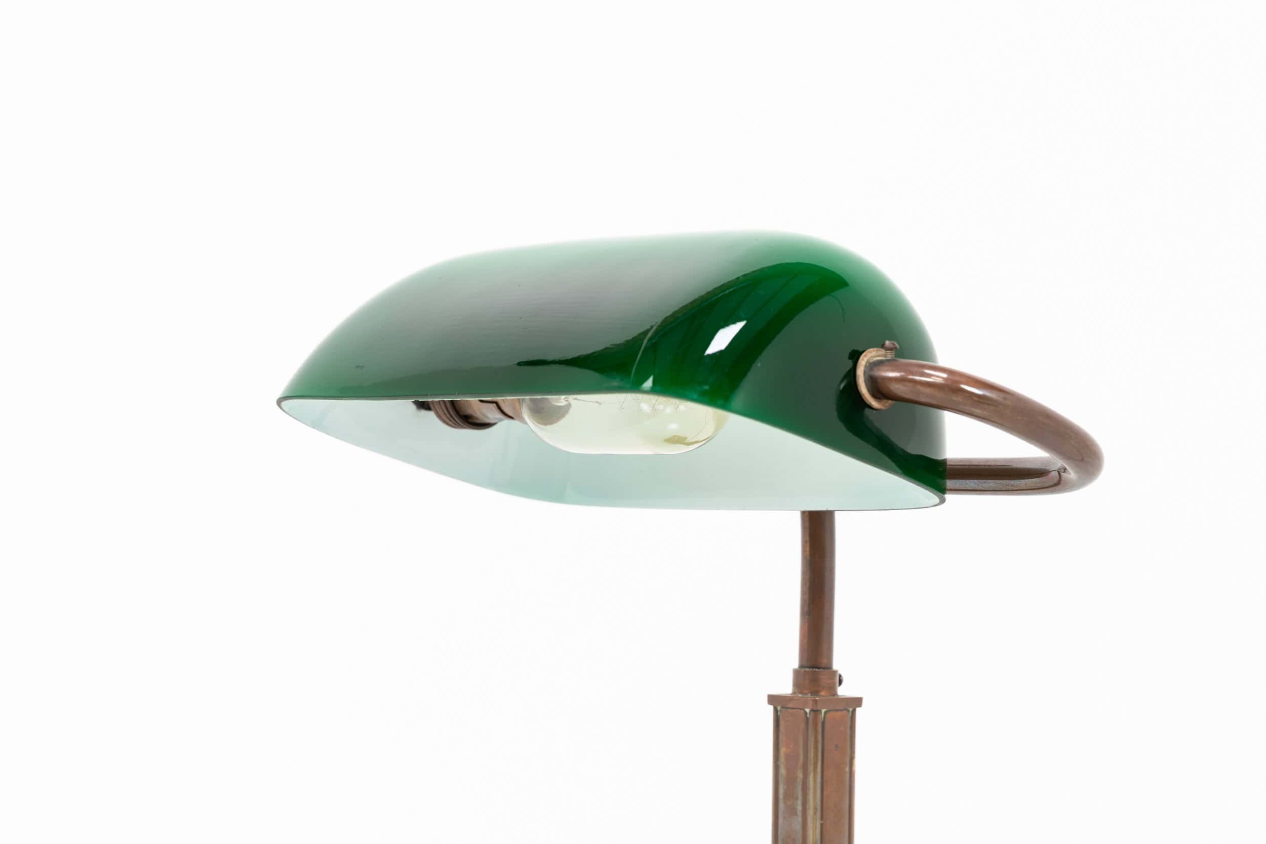 Vintage Industrial Copper Military Desk Lamp (10).jpg