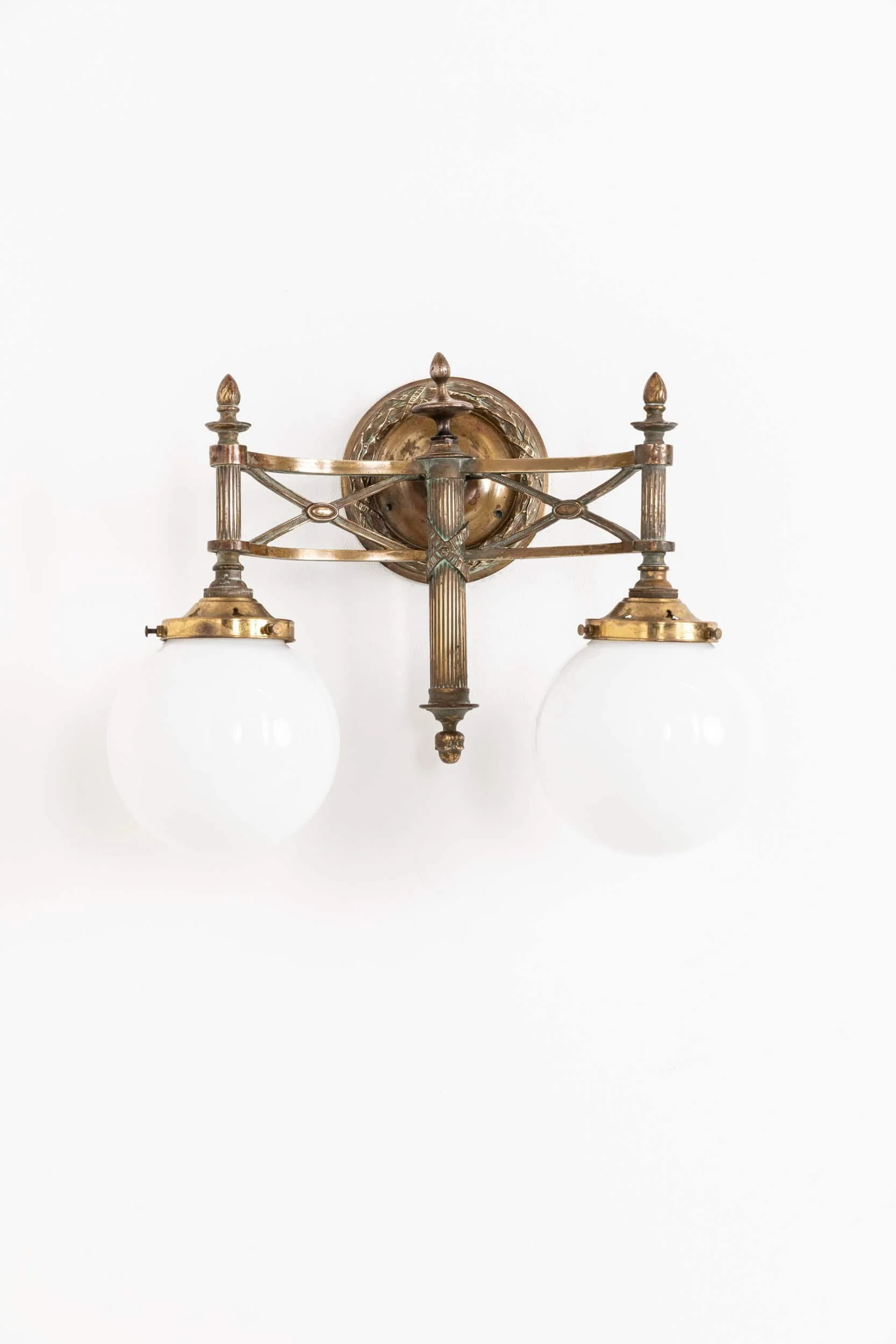 Antique Early GEC Twin Bracket Wall Lamp (1).jpg