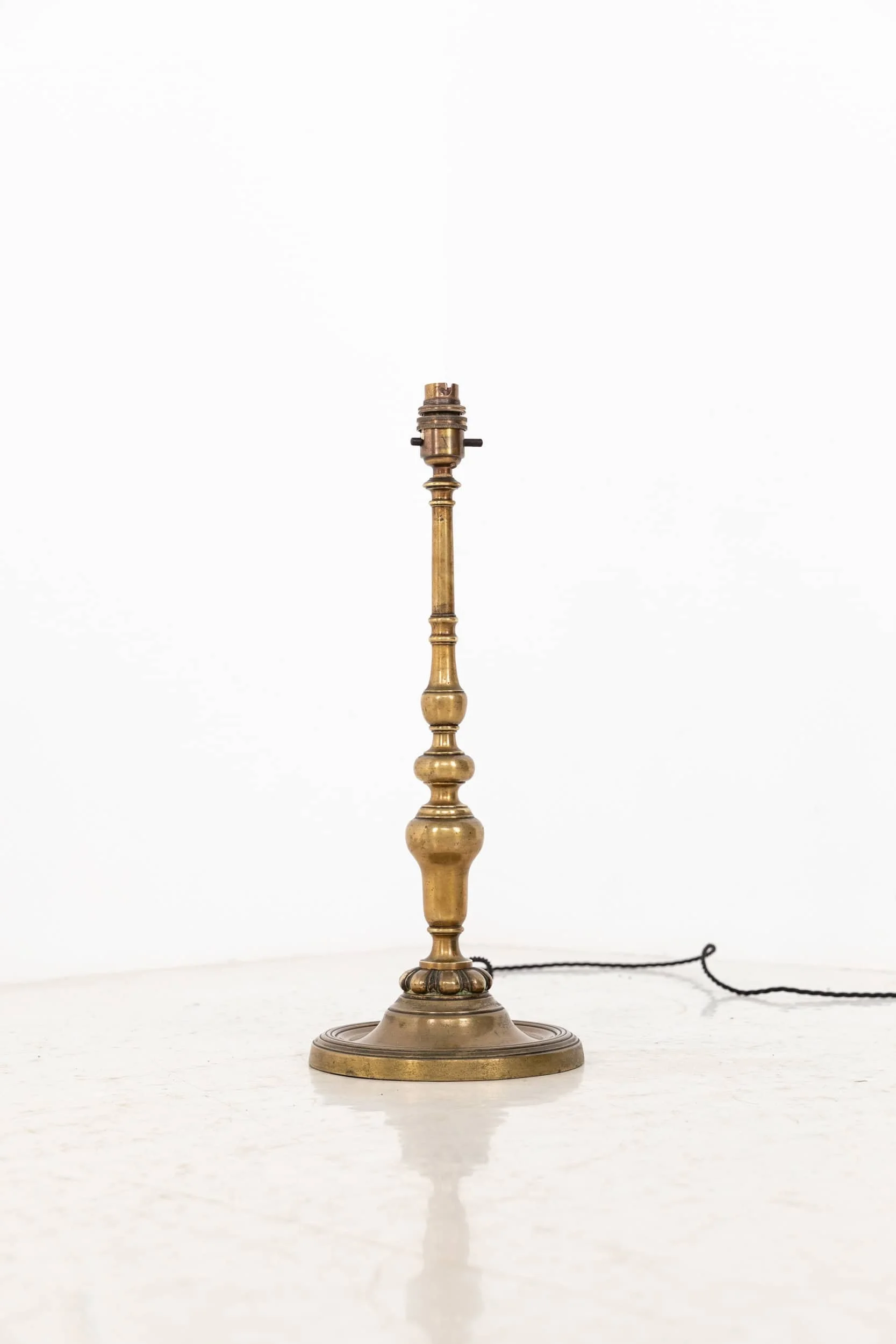Antique Cast Brass GEC Table Lamp (1).jpg