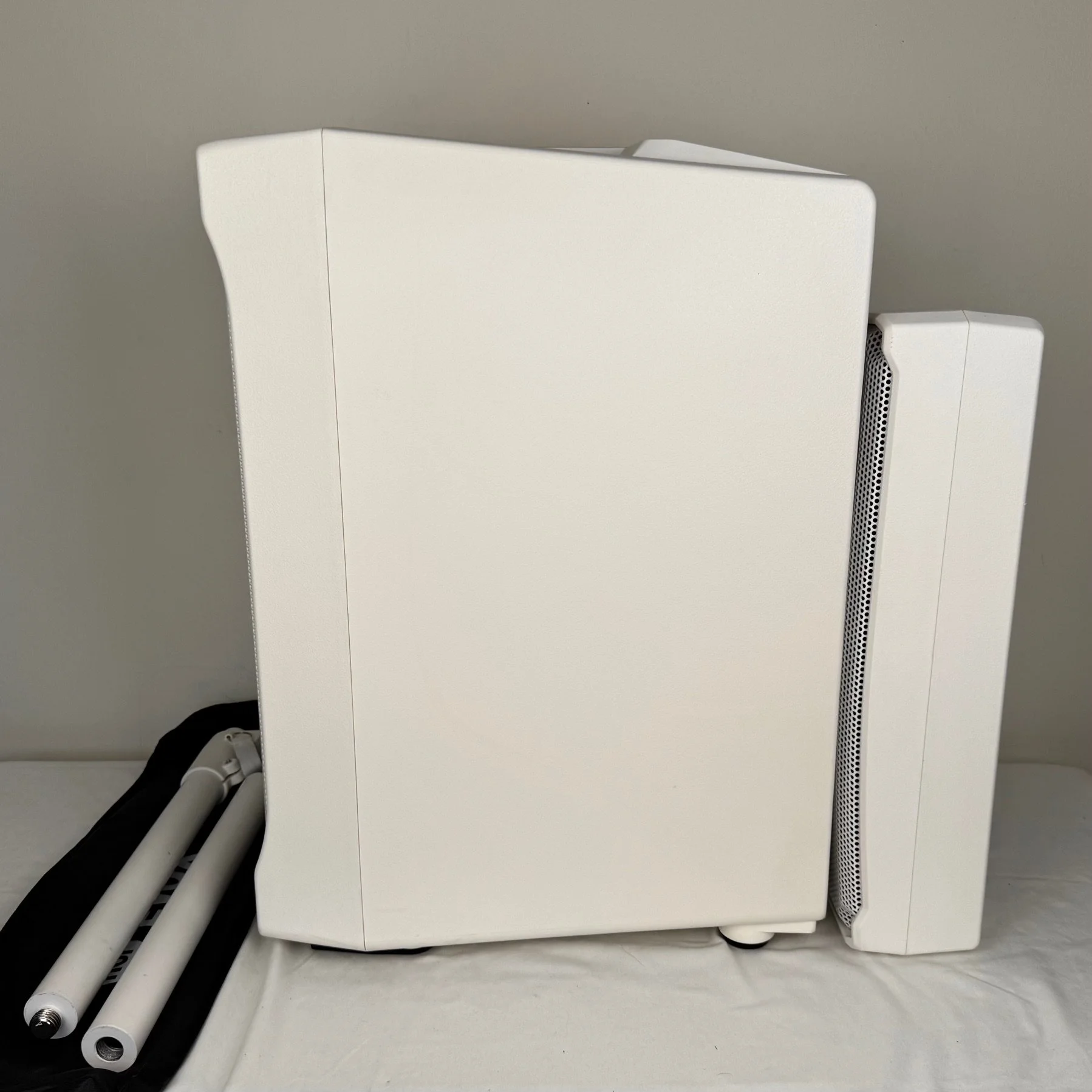 RCF Evox Jmix 8 (WHITE) power speaker (open box)