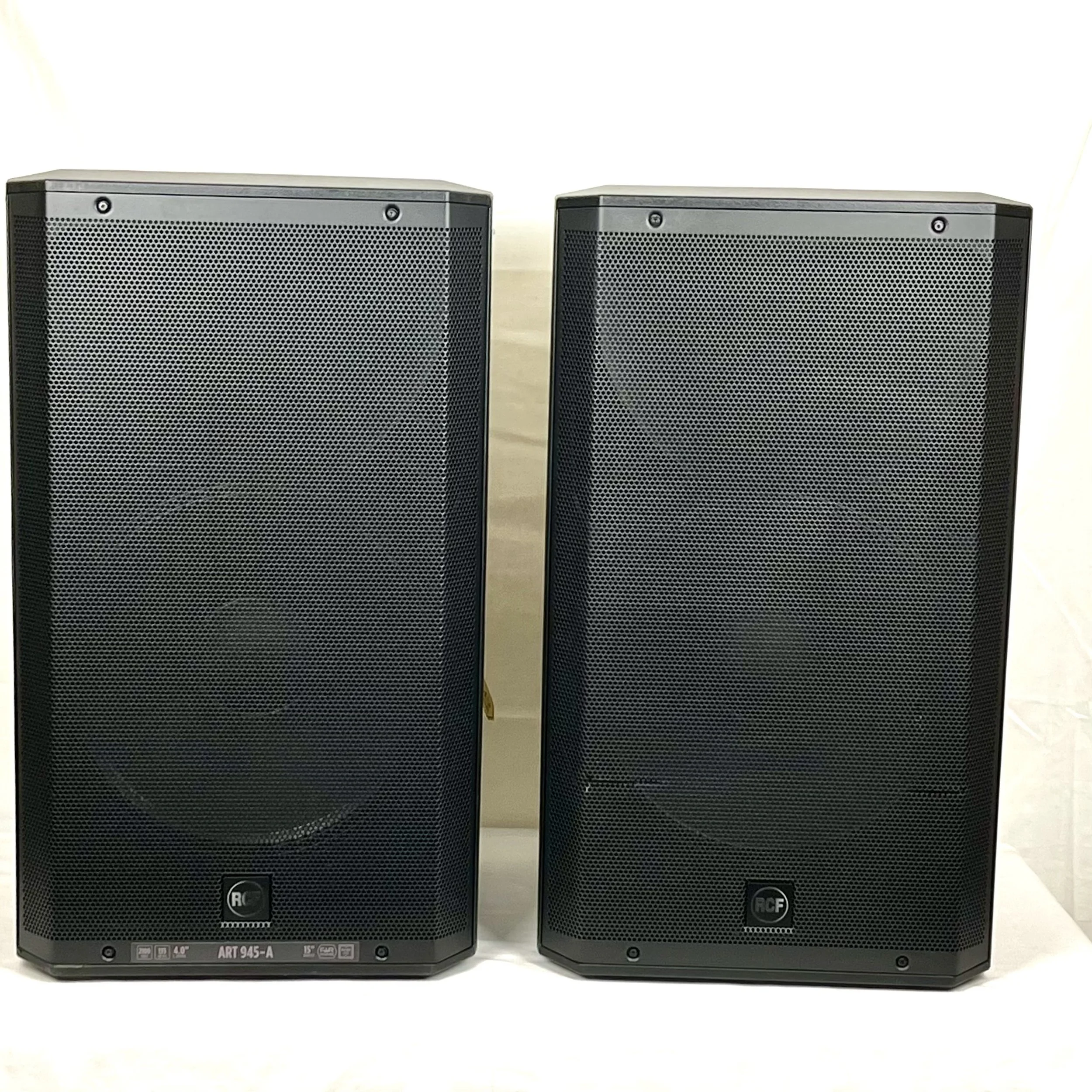 RCF ART 945-A Powered Speaker 15” 2100W Active PA Loudspeaker 4” Driver –USED + Warranty