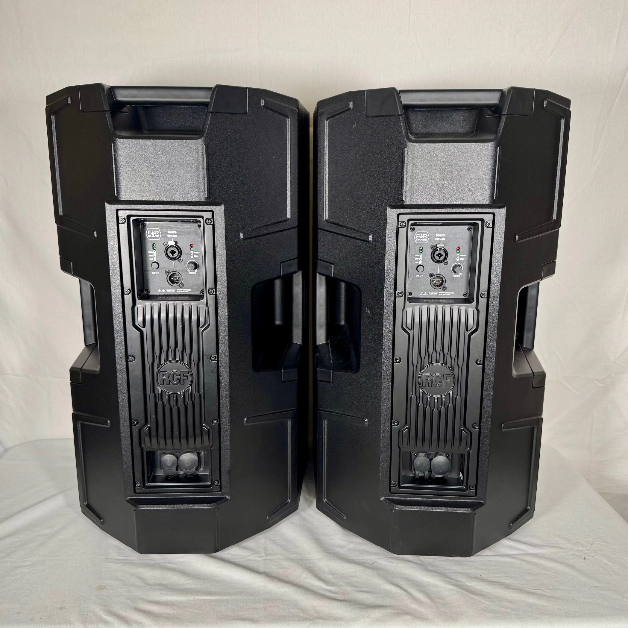 RCF ART 945-A Powered Speaker 15” 2100W Active PA Loudspeaker 4” Driver –USED + Warranty