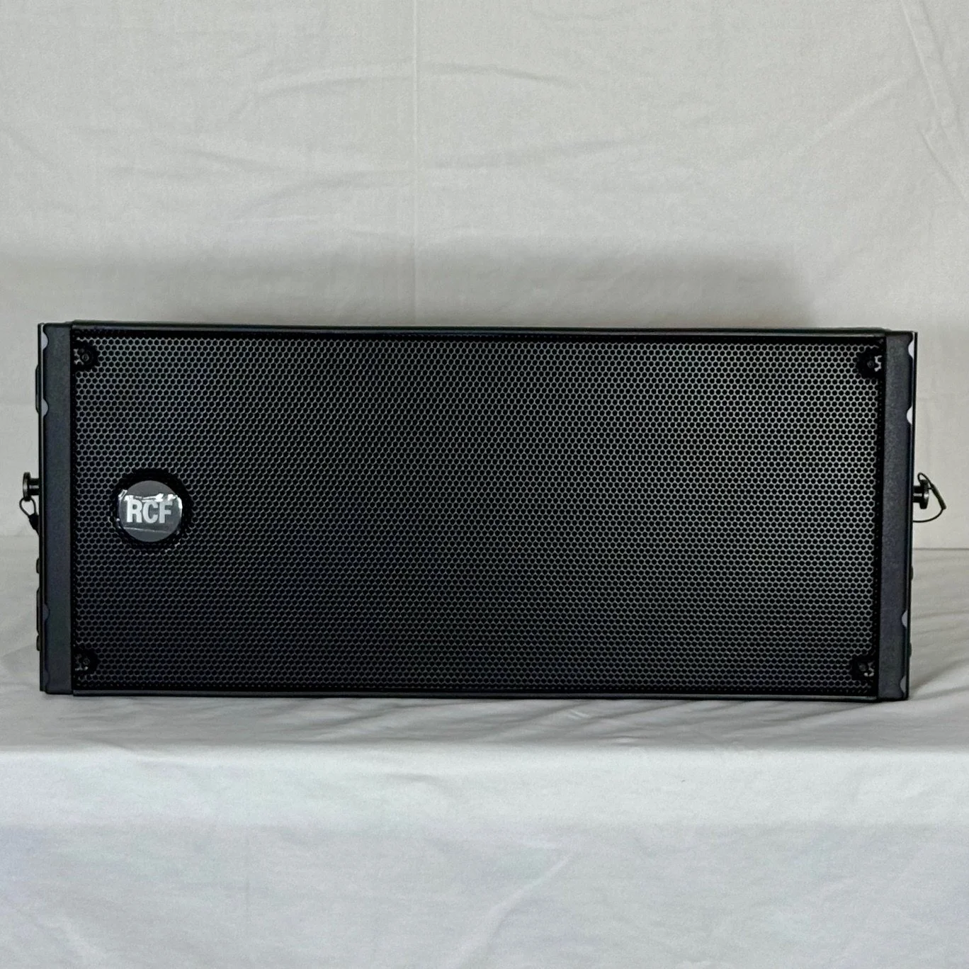 RCF HDL 20-A Powered Line Array Speaker (3-year warranty)