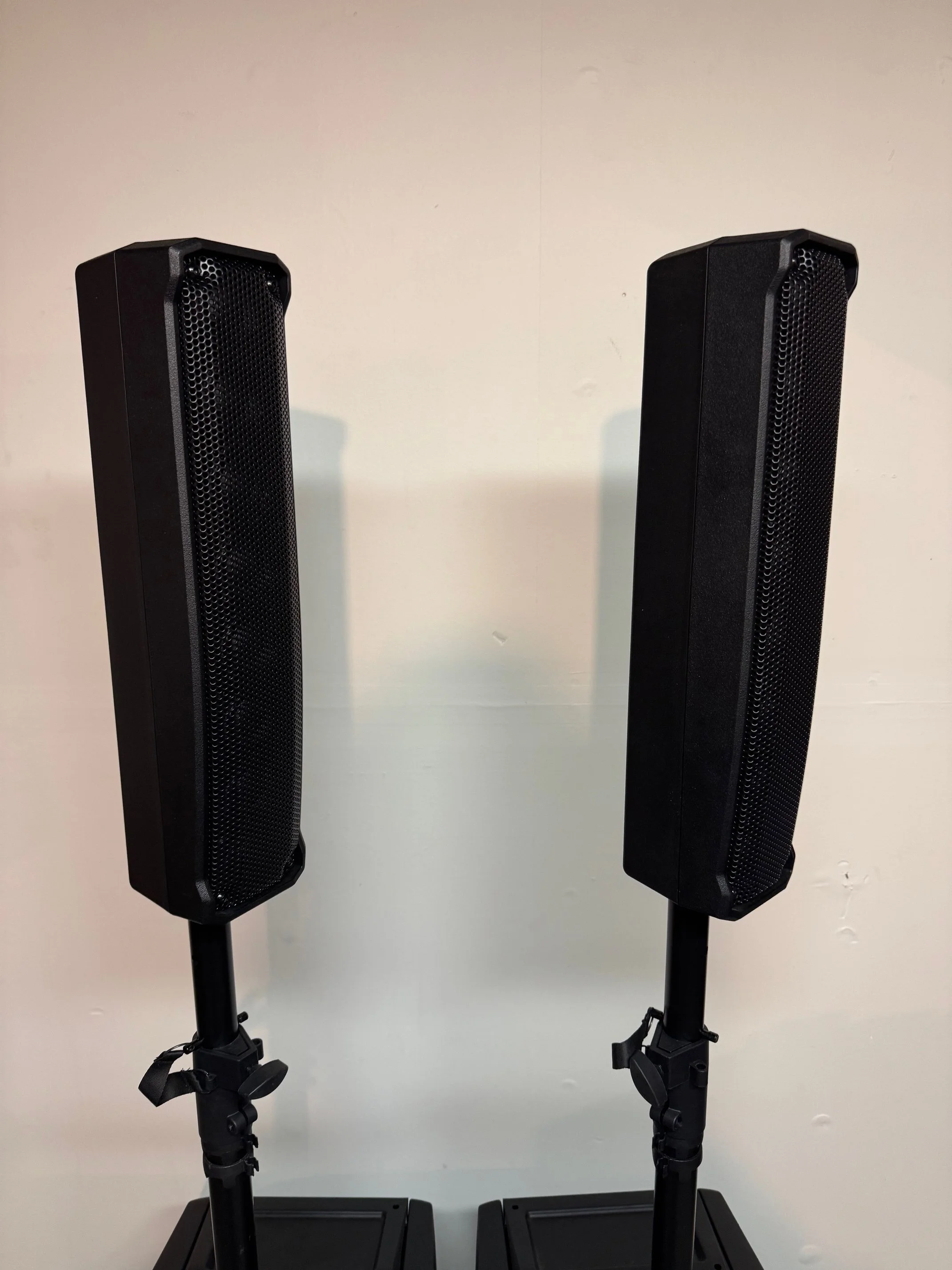 RCF Evox J8 power speaker (open box)