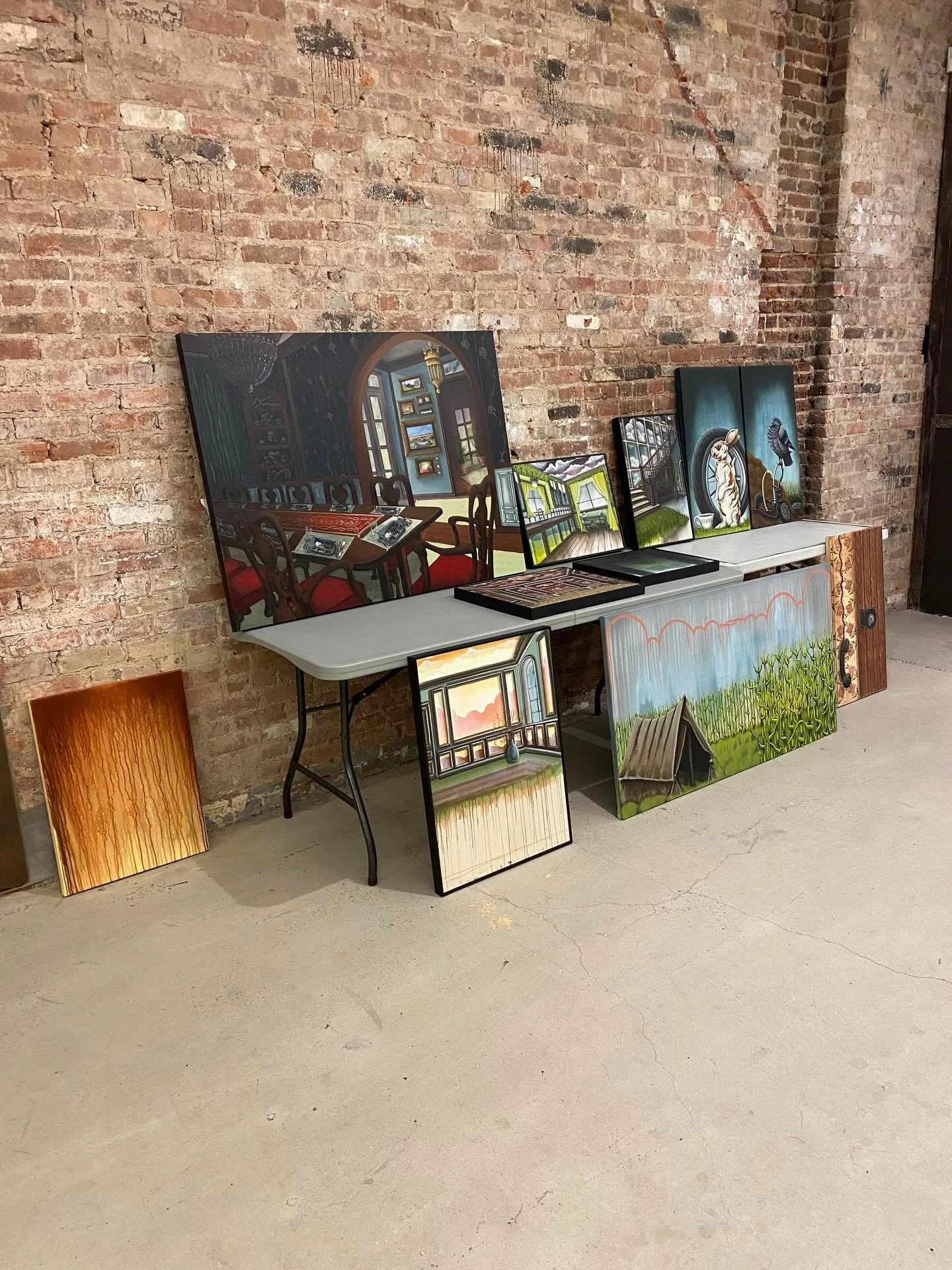 Making selections for Kati Henning&rsquo;s upcoming show An Unquiet House, opening April 30th!

#KatiHenning #diefirmanyc #soloshow #womanartist #femalepainter