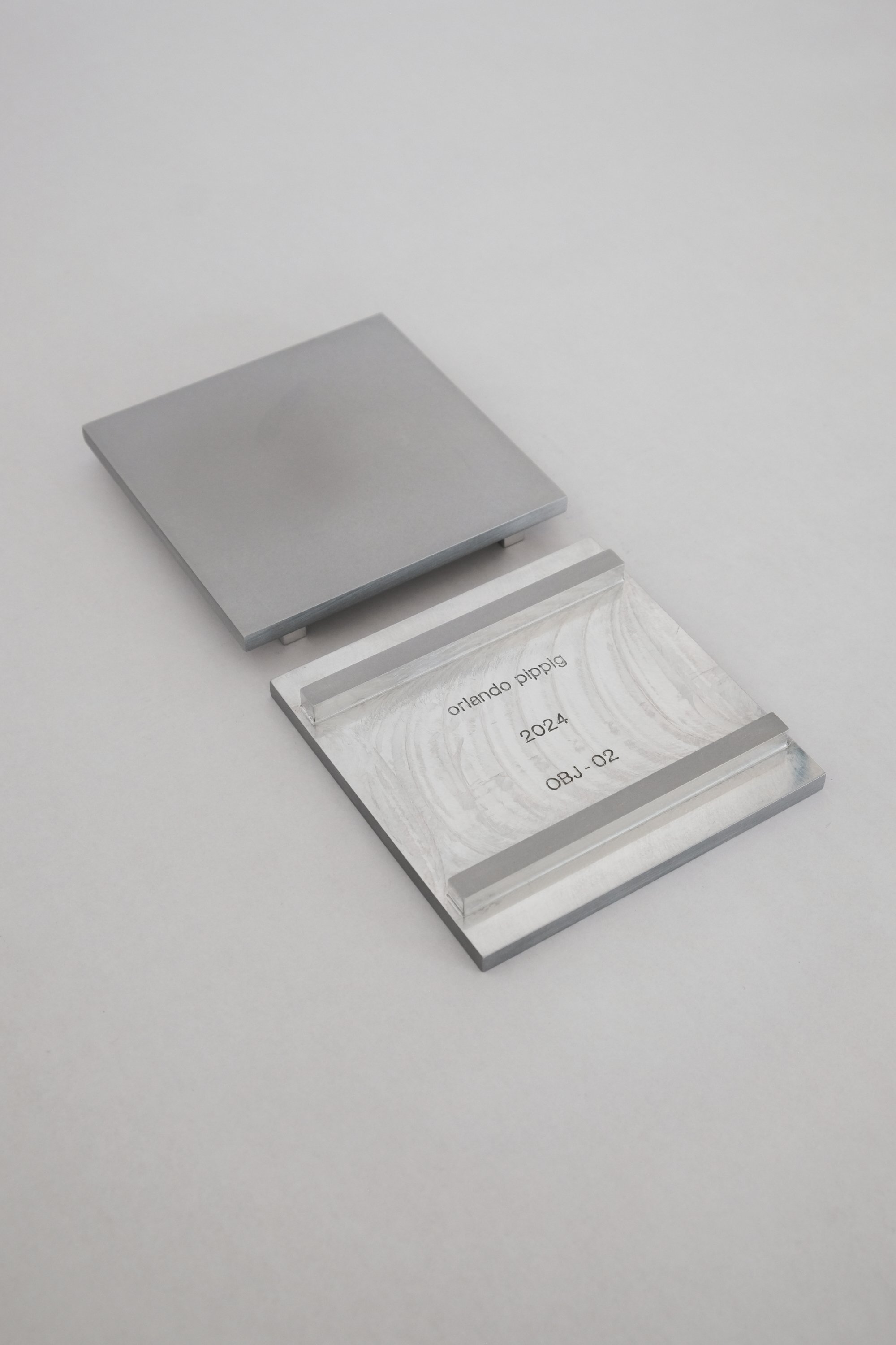 Minimal aluminum coaster, cnc engraved logo