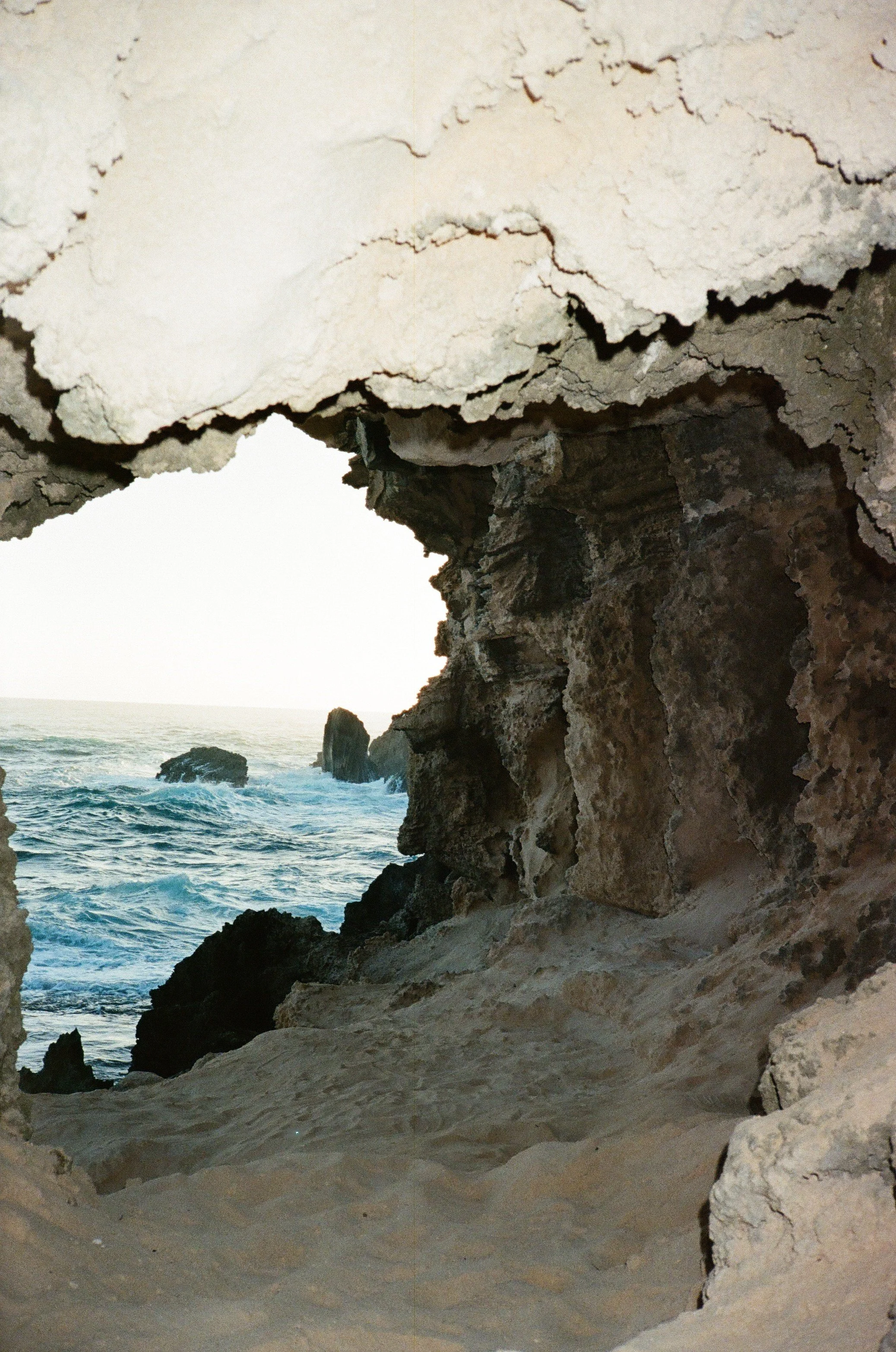 Paislie B. - Mermaid Cave