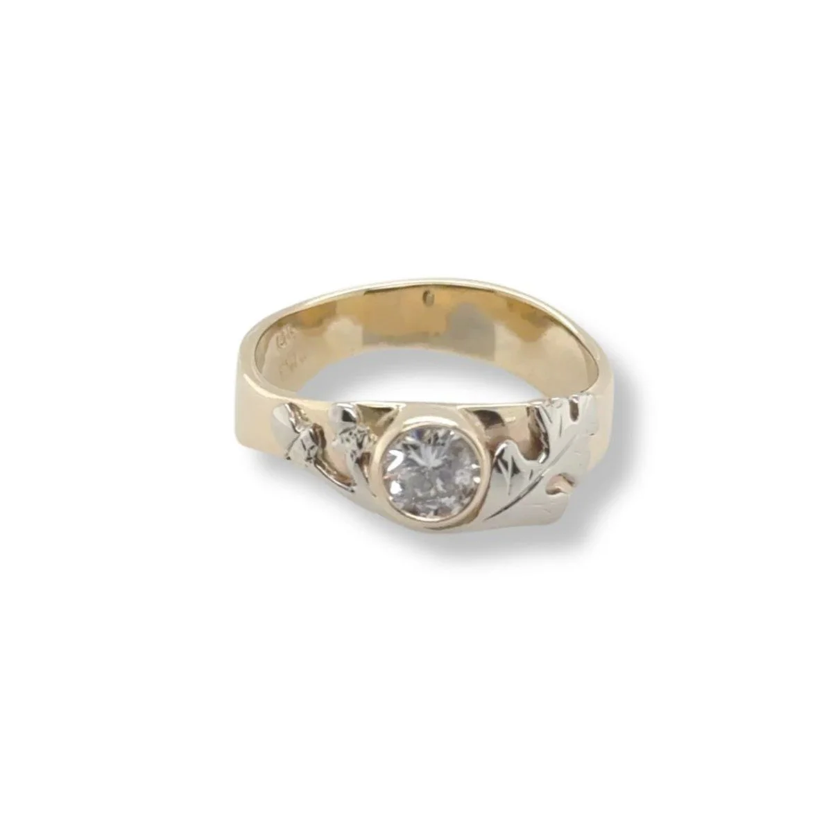 Oak leaf/acorn gold and diamond ring/EJ152