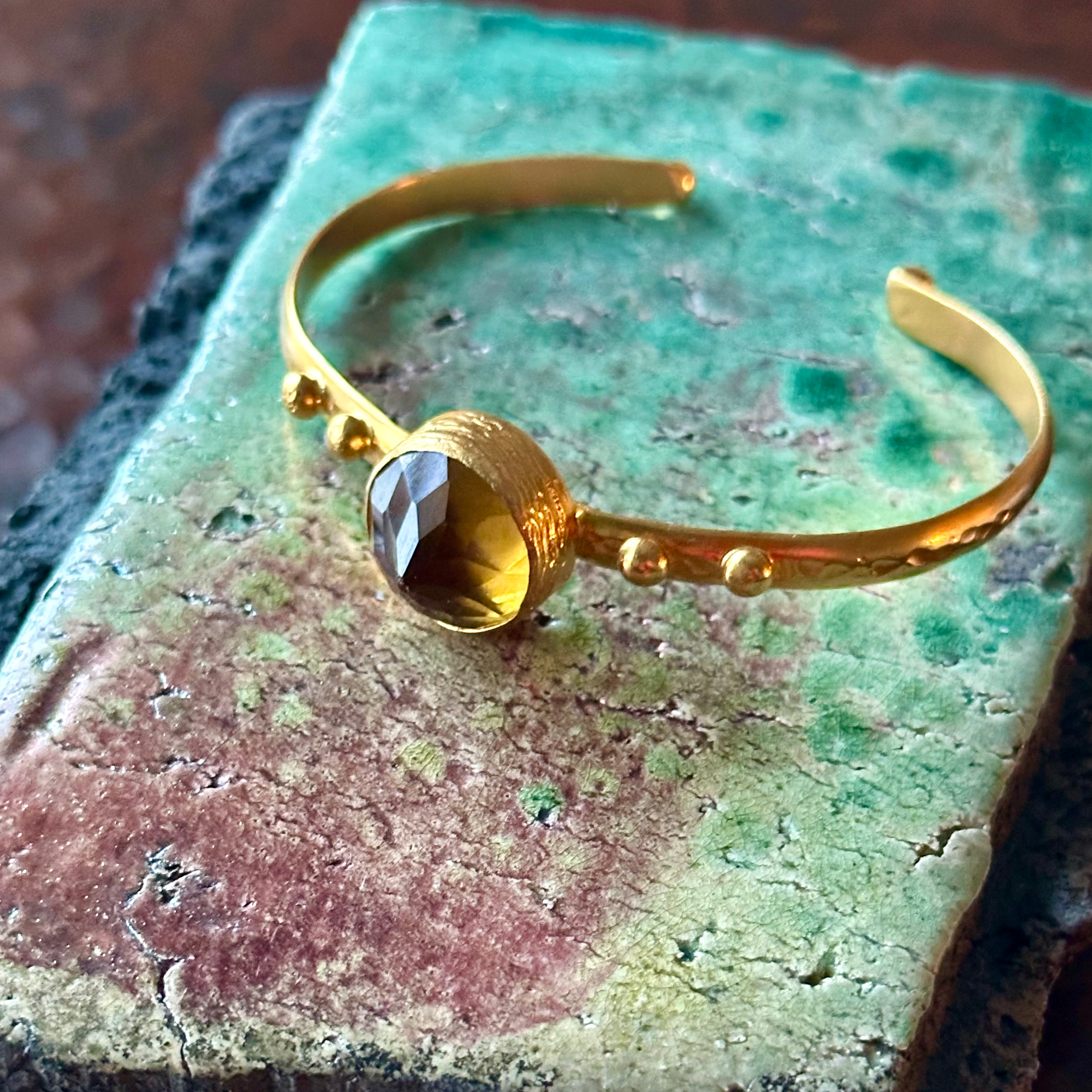Gold+stone+turkish+brass+gold+brass+bracelet+.jpg+%2476.png