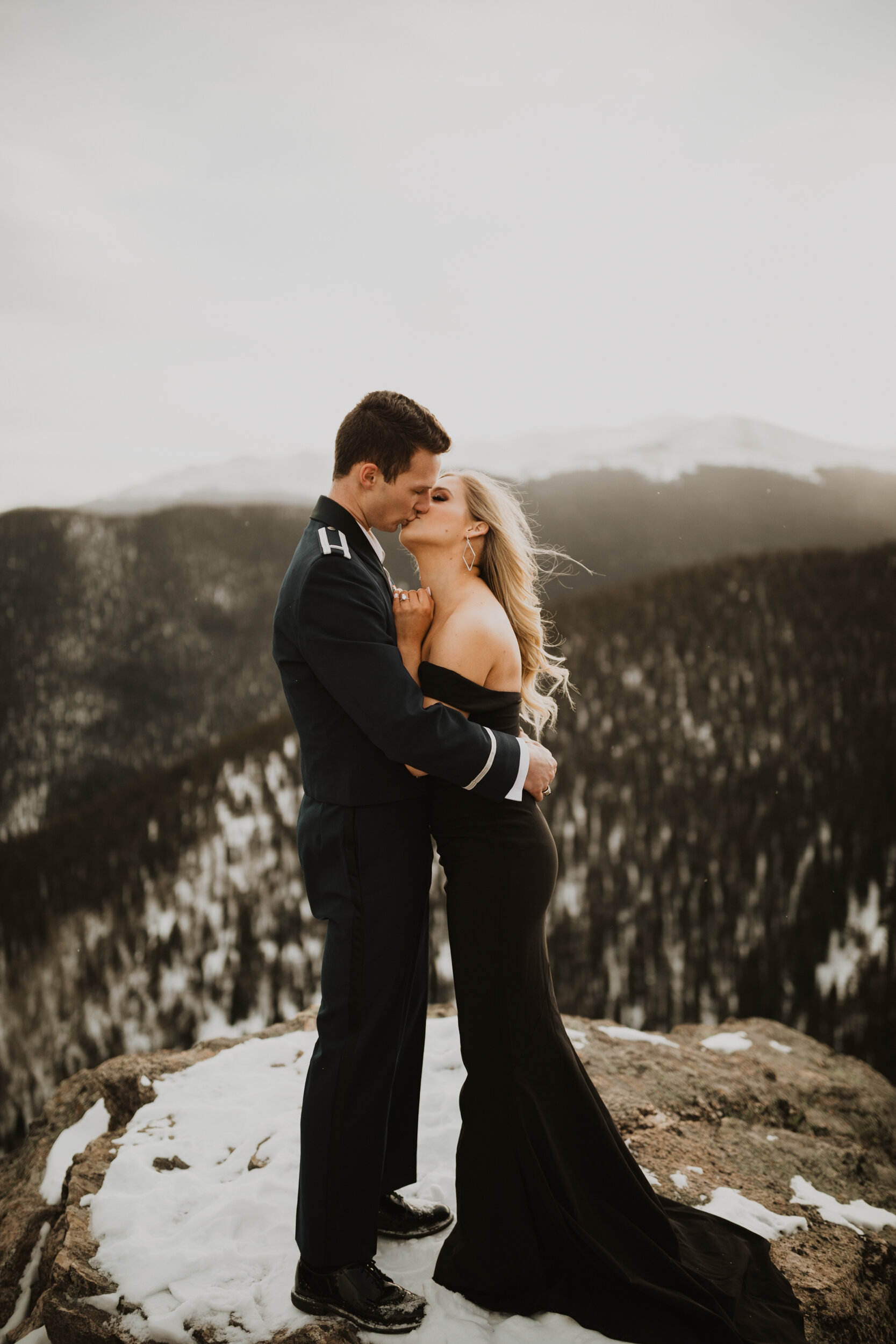 AshleeCrowdenPhotography_Coloradoweddingphotographer-texasweddingphotographer-denverweddingphotographer_-356.jpg