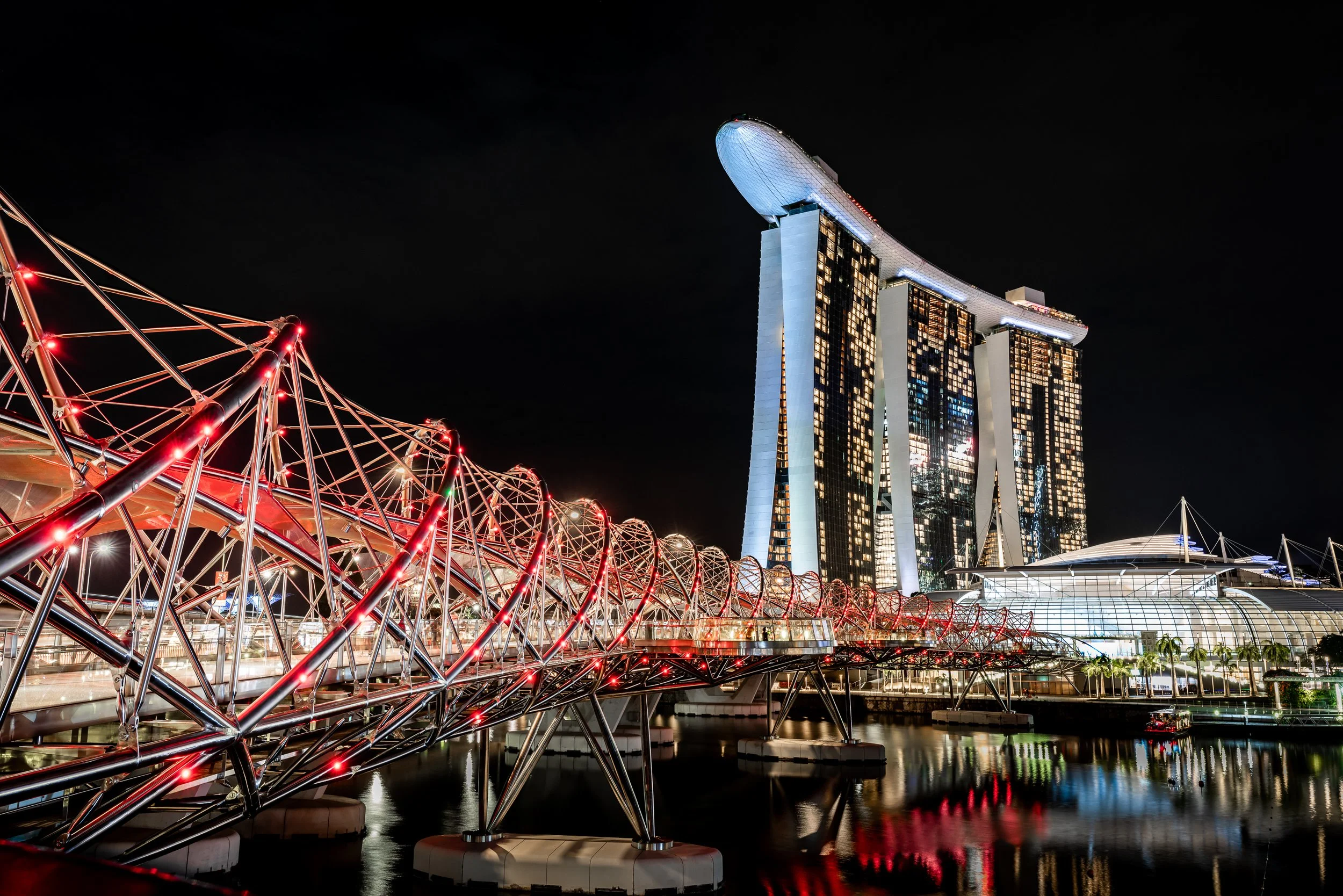 Helix Bridge / Marina Bay Sands Hotel, Singapore