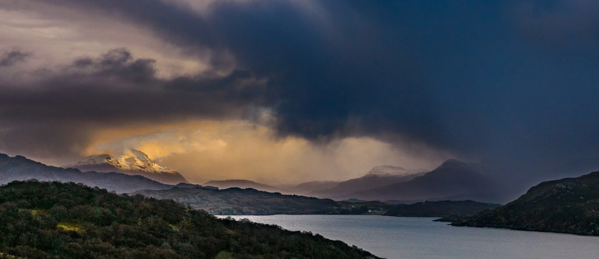 Monty_Torridon_towards Applecross.jpg