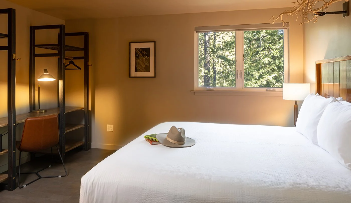 ckp_classic_room_king_v2_1400x810.jpg