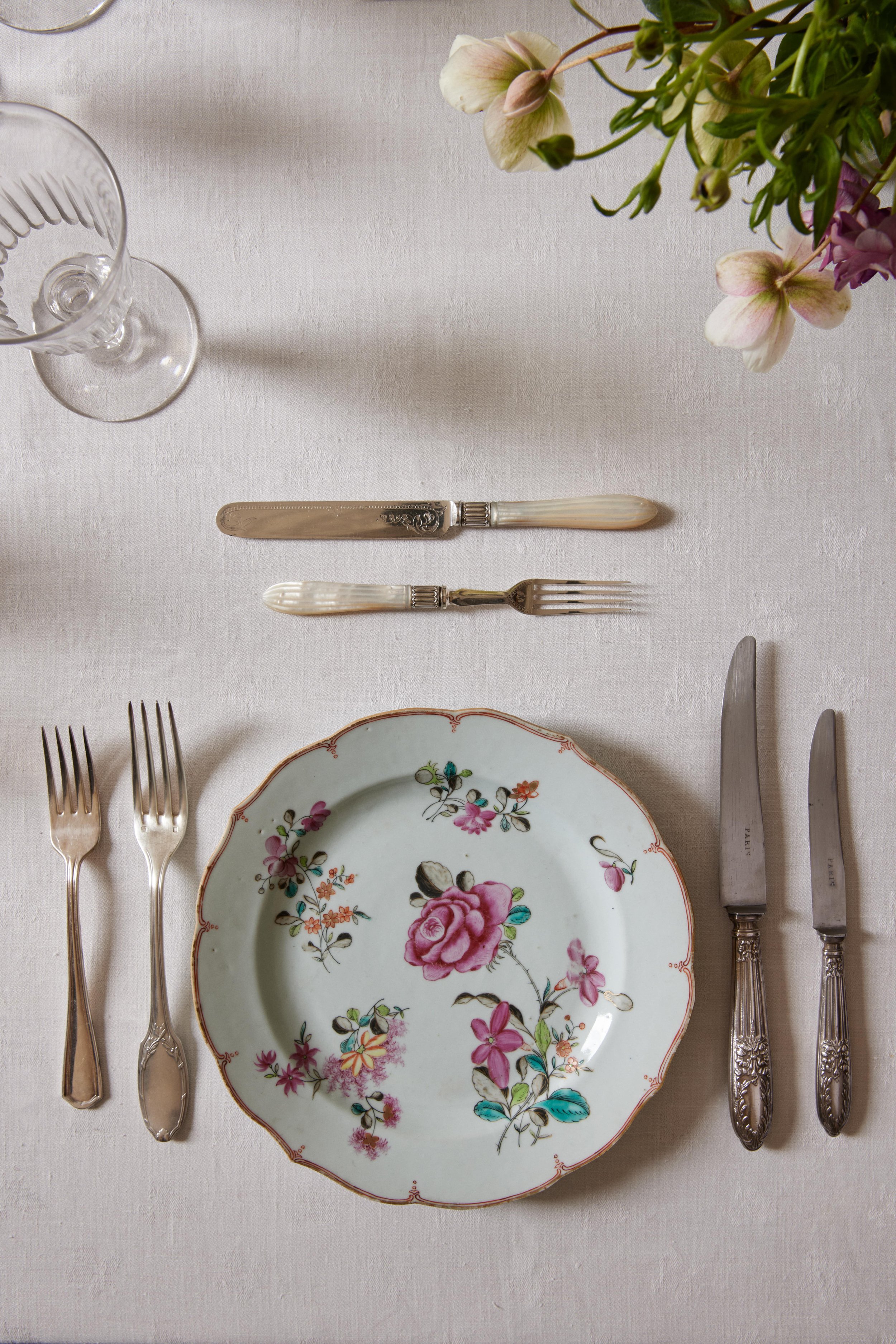 curioxromilly_PinkTable9_392-min.jpg