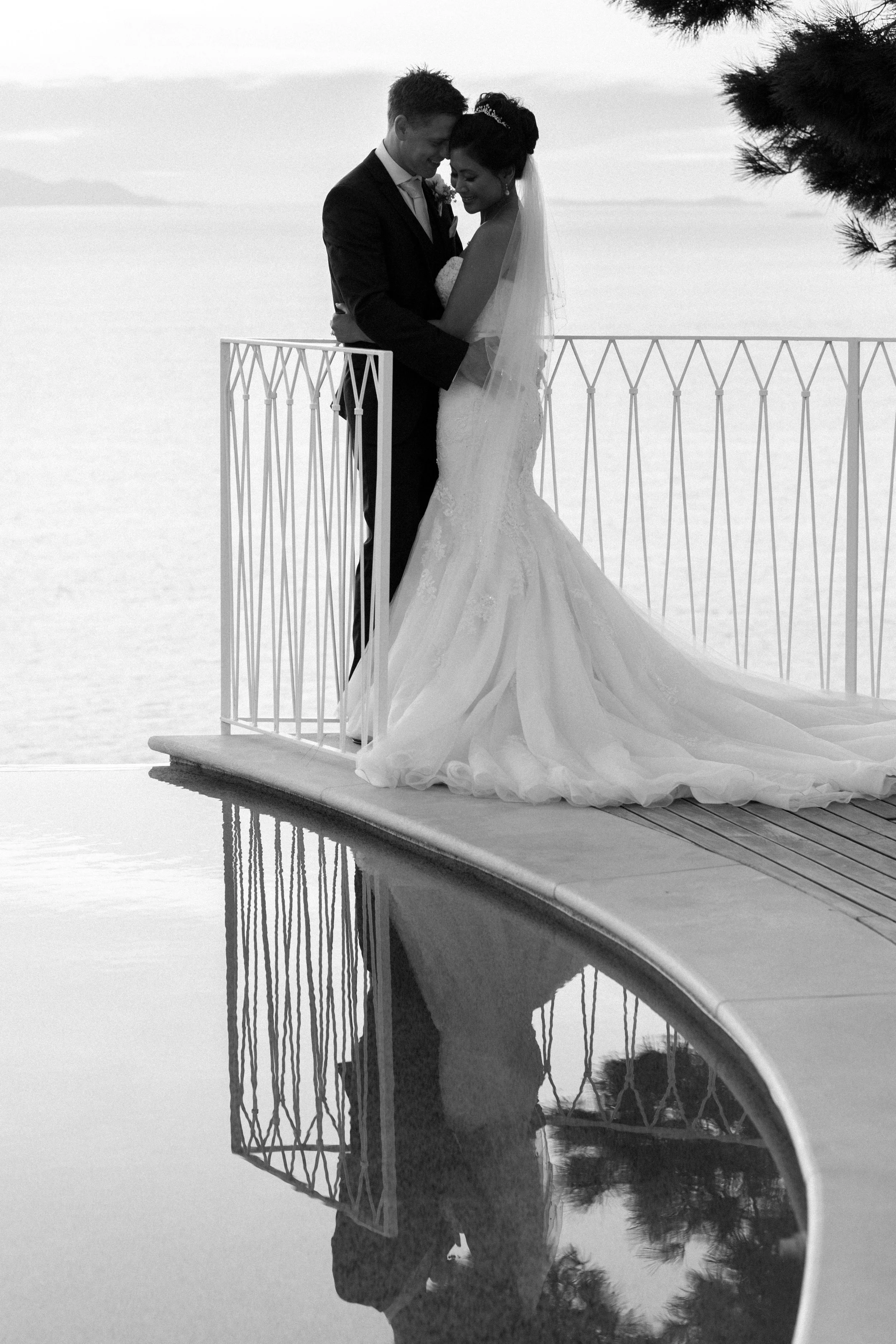 Editorial Wedding Photography: Everything you Need to Know Before Booking