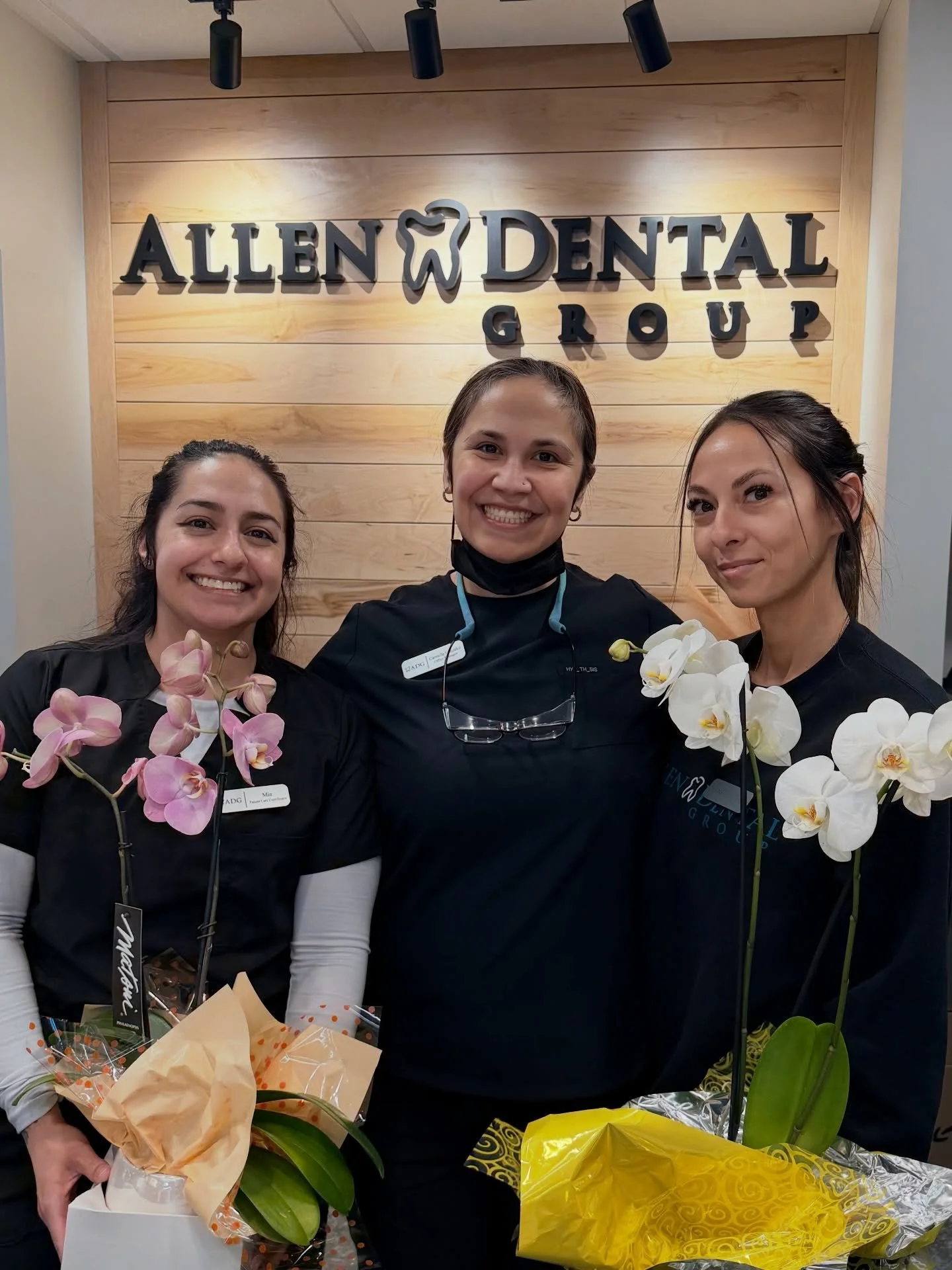 Shoutout to our amazing admin team for Administrative Professionals Day! 💐

Thank you for being the friendly faces who welcome our patients and for keeping everything running smoothly while connecting every part of our team. Your hard work, positivi