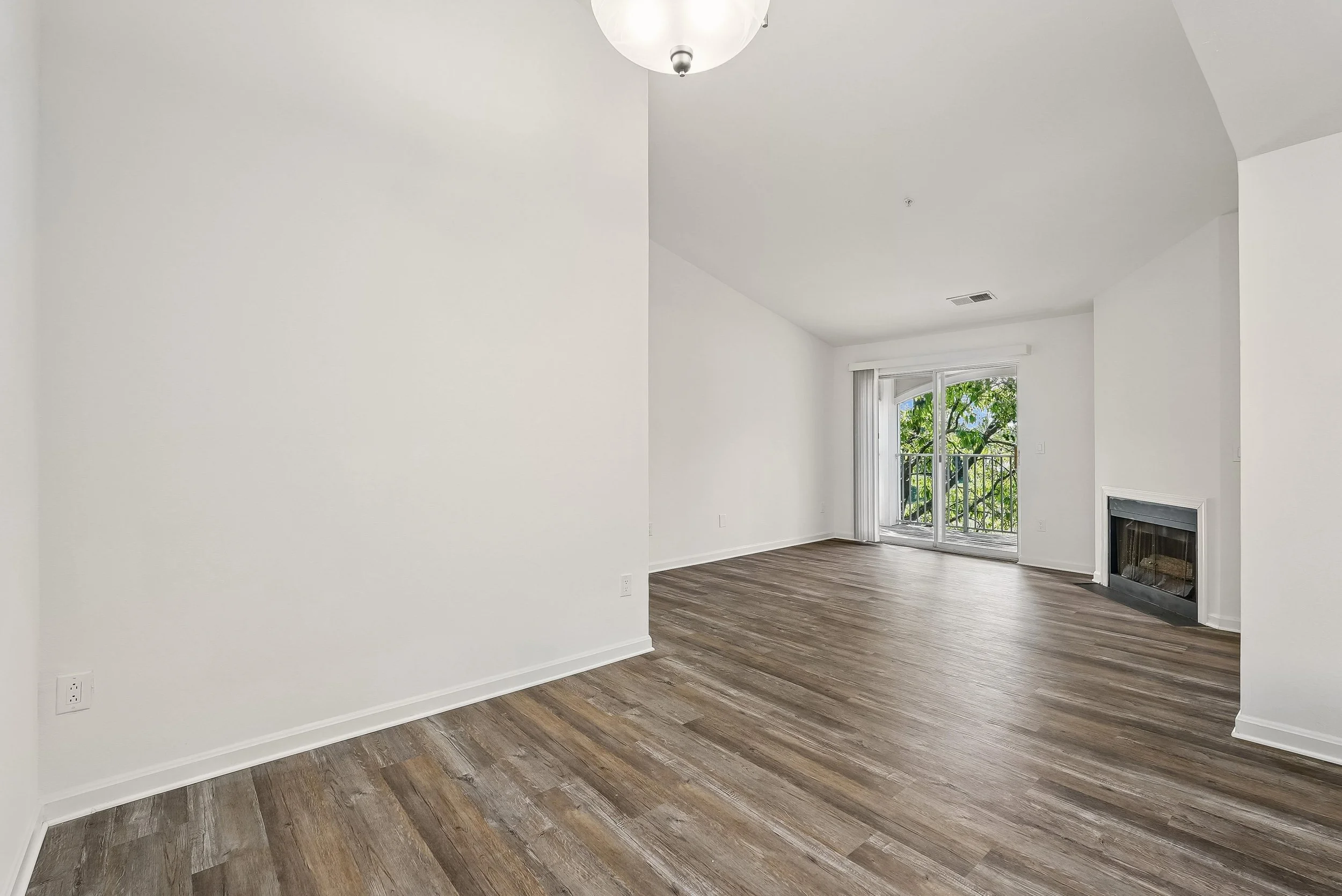 floor plan-dining area-oqfjdd3bbf.jpg