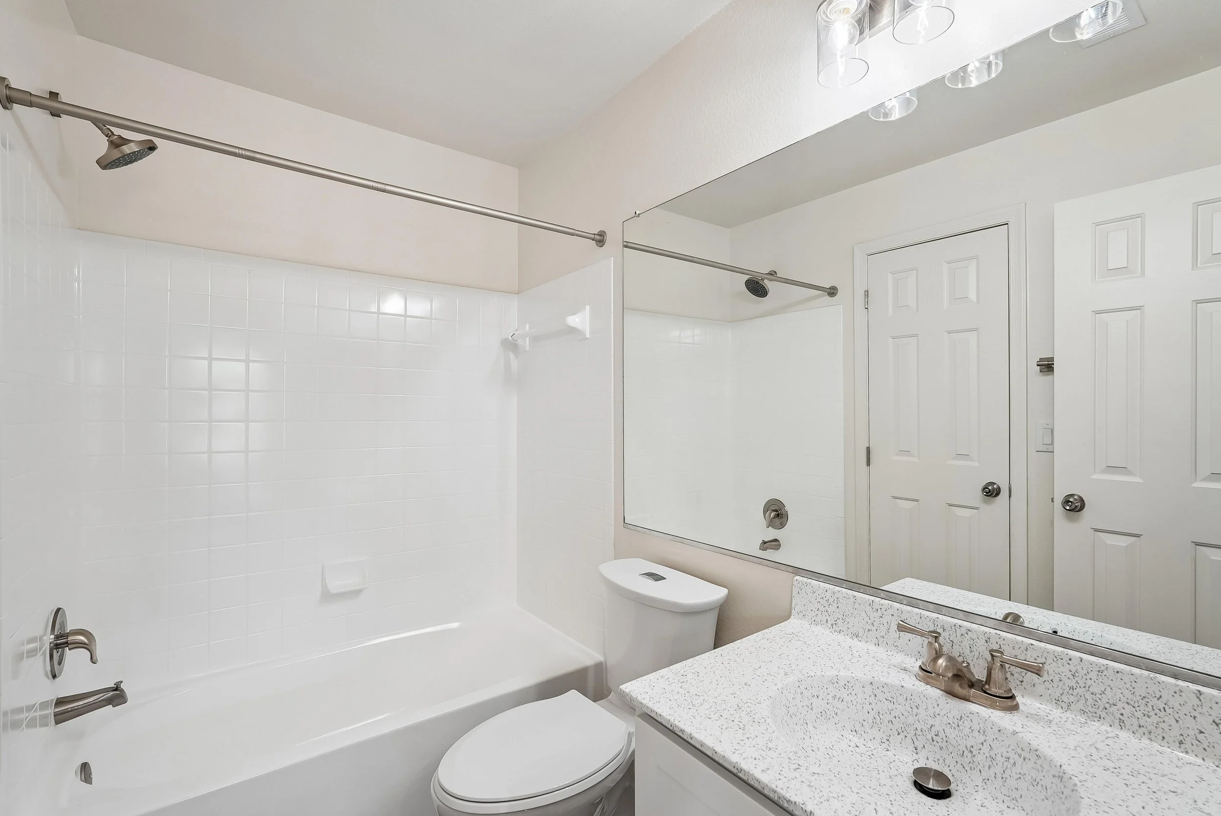 floor plan-bath-frit1jeaux.jpg