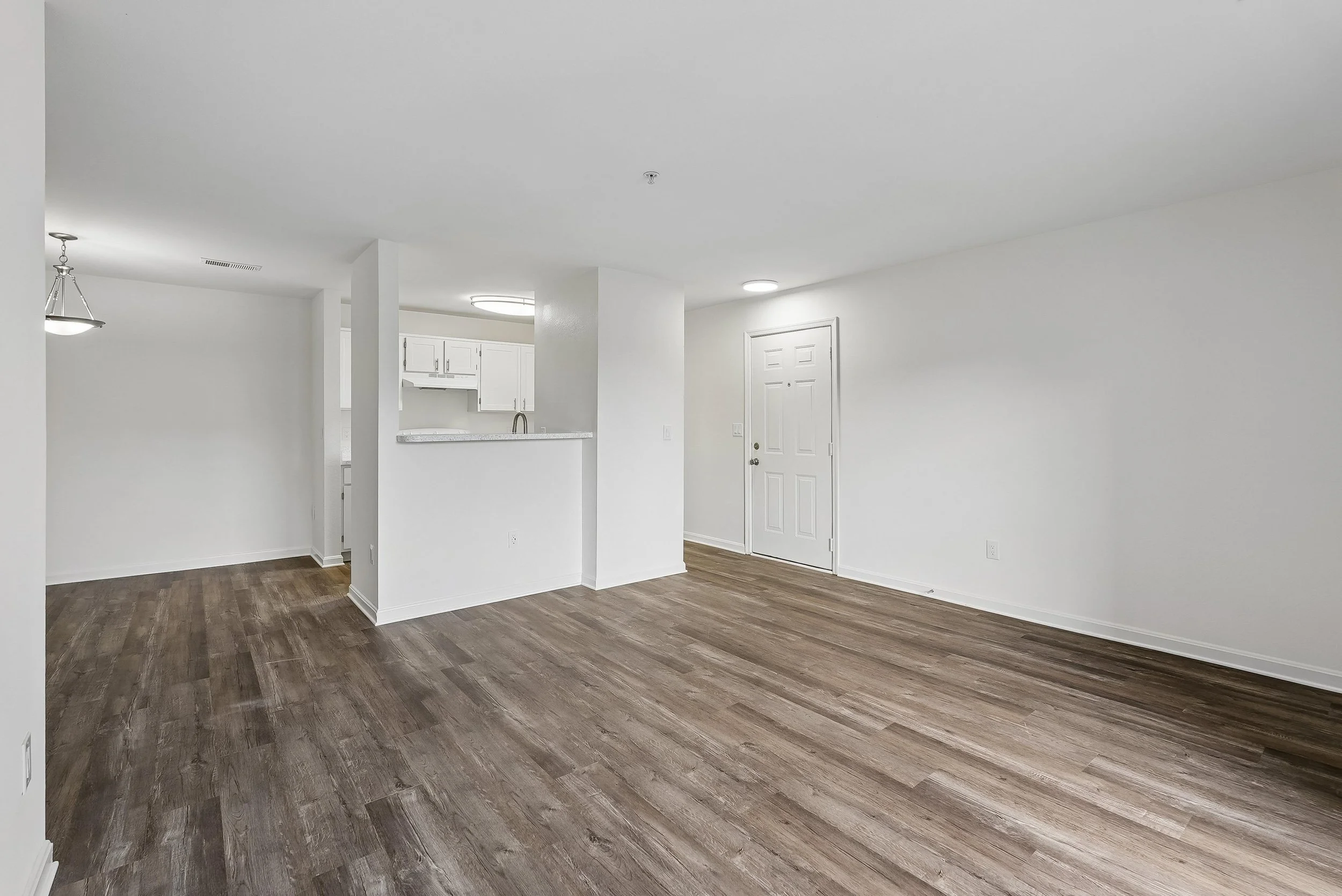floor plan-living room-auwk2wp4m1.jpg