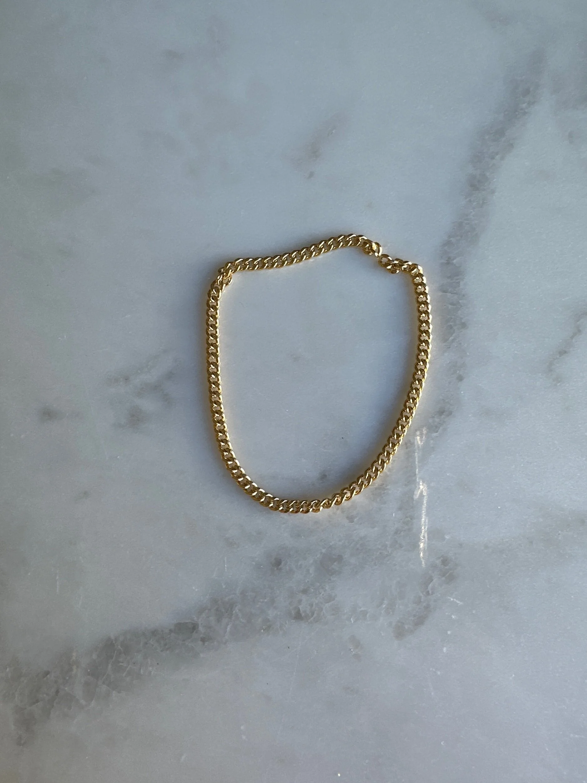 BA3C2EE3-69B1-4B69-A27B-B3BA92C980E2