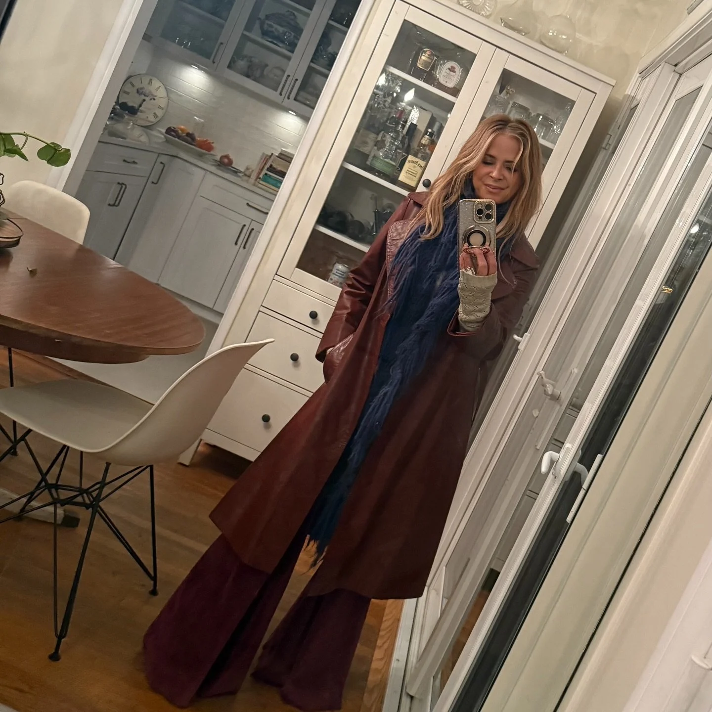 Steppin&rsquo; out for Holiday cheers .. ✨🎄✨