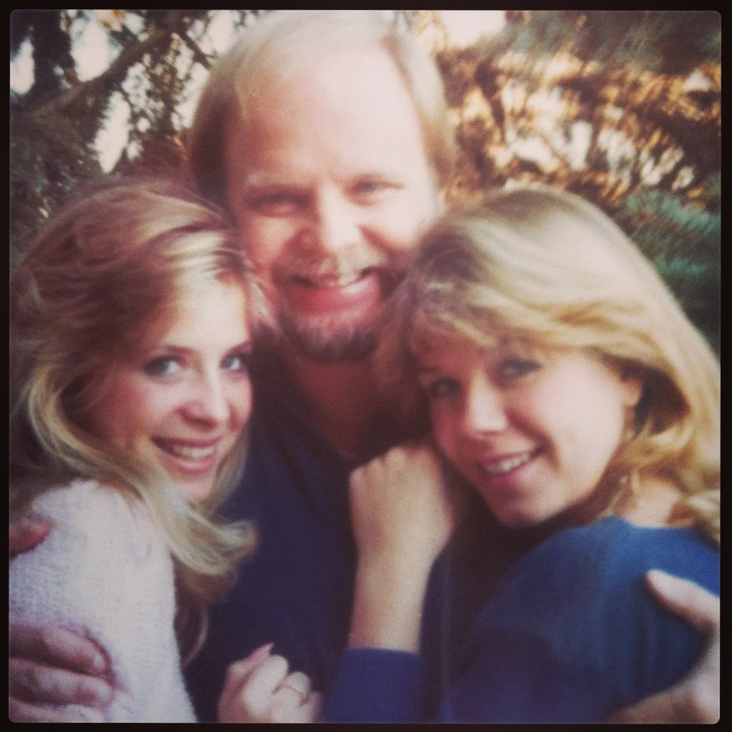 Grief &amp; Love go hand in hand.. Definitely missing you so much Dad&hellip;and yet feeling your beautiful spirit and joyful energy carrying me thru this Holiday Season. So many great memories and good times I hold close to my heart to reflect on. I