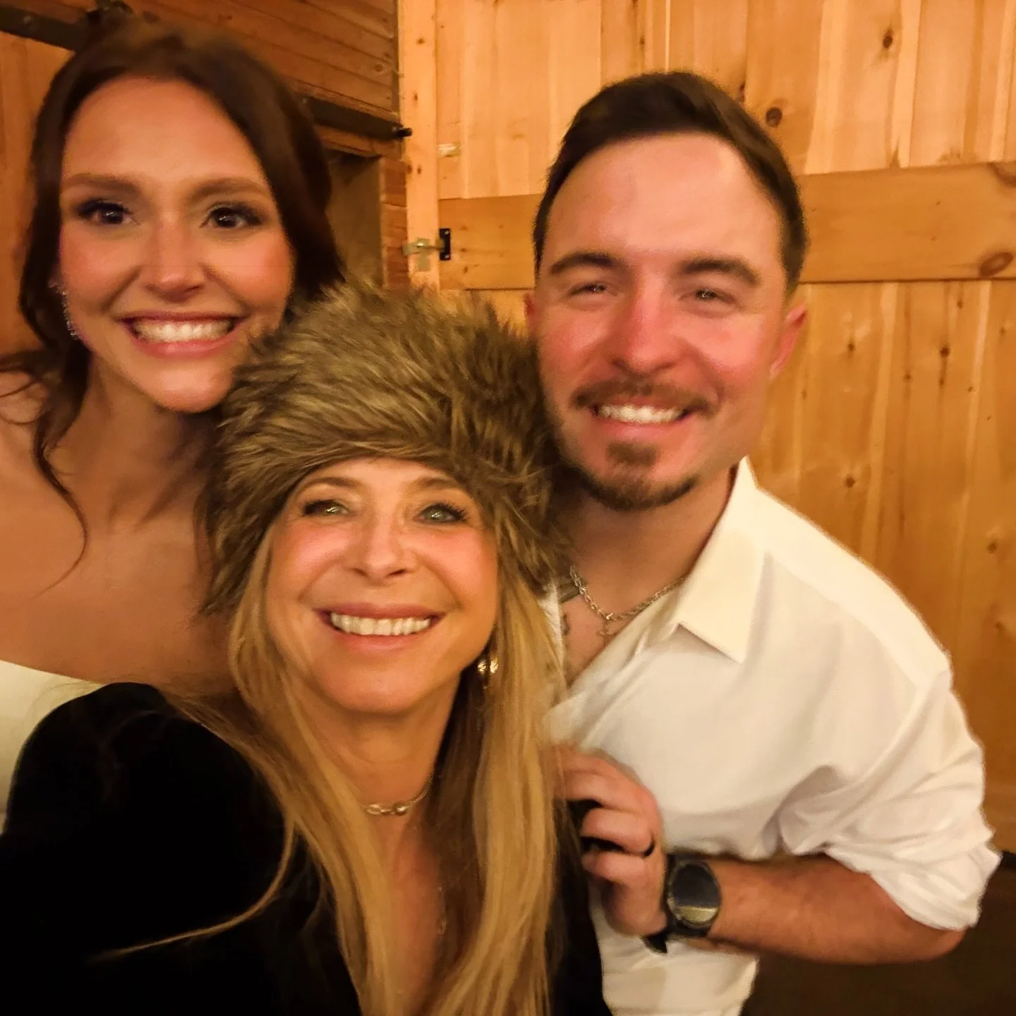 Congrats Mr &amp; Mrs Schuchart! 🥂💍🌹❄️
What a beautiful day to celebrate love, life &amp; family! Such a blessing to be a part of your special day. We love you so much @loganschuchart @summersmall1s ✨🍾🏁

❣️ALL GOOD THINGS ARE WORTH THE WAIT ❣️