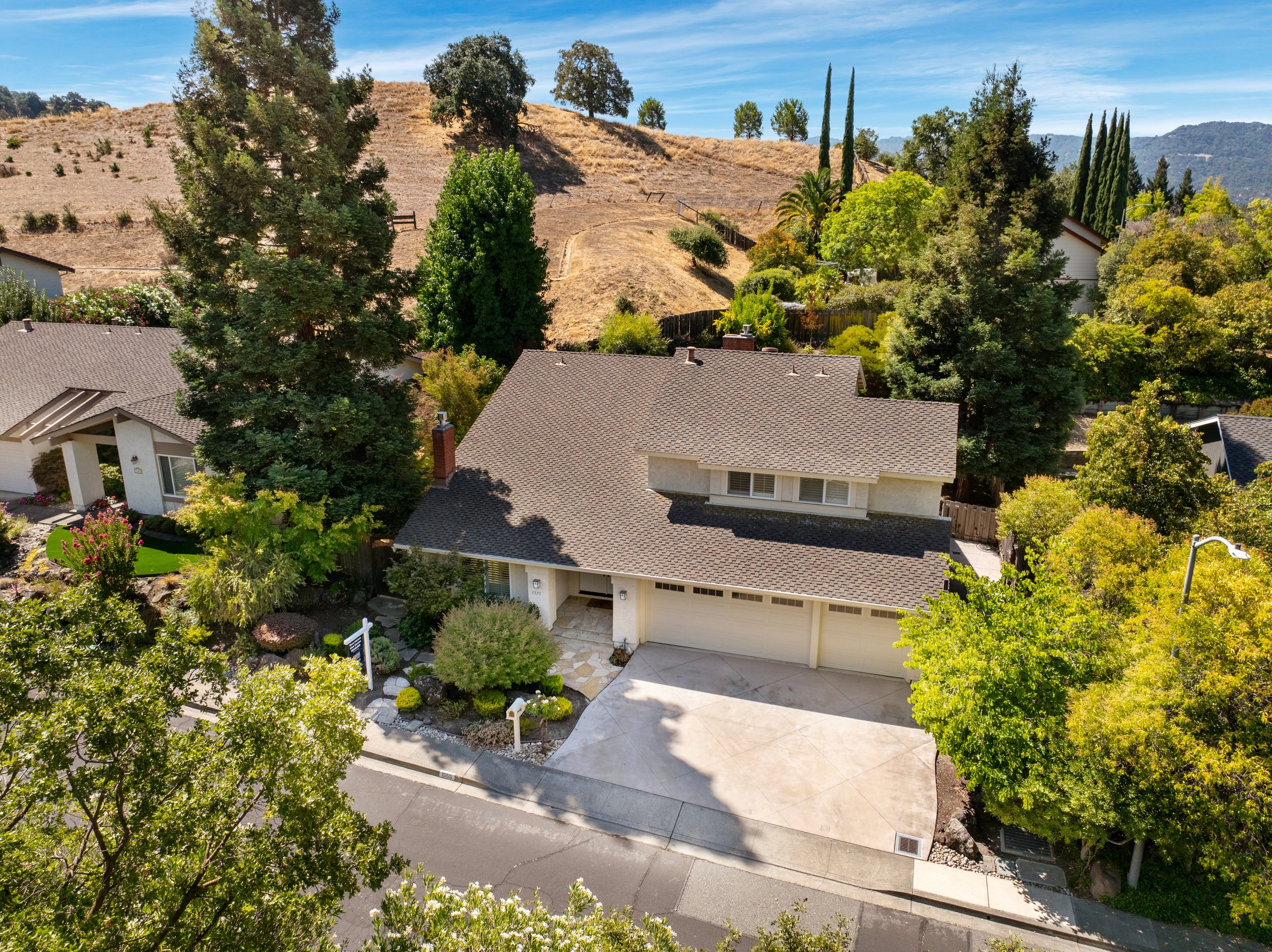 1555 Pebblebrook Ct Walnut-print-002-031-Aerial 1-4200x3146-300dpi.jpg