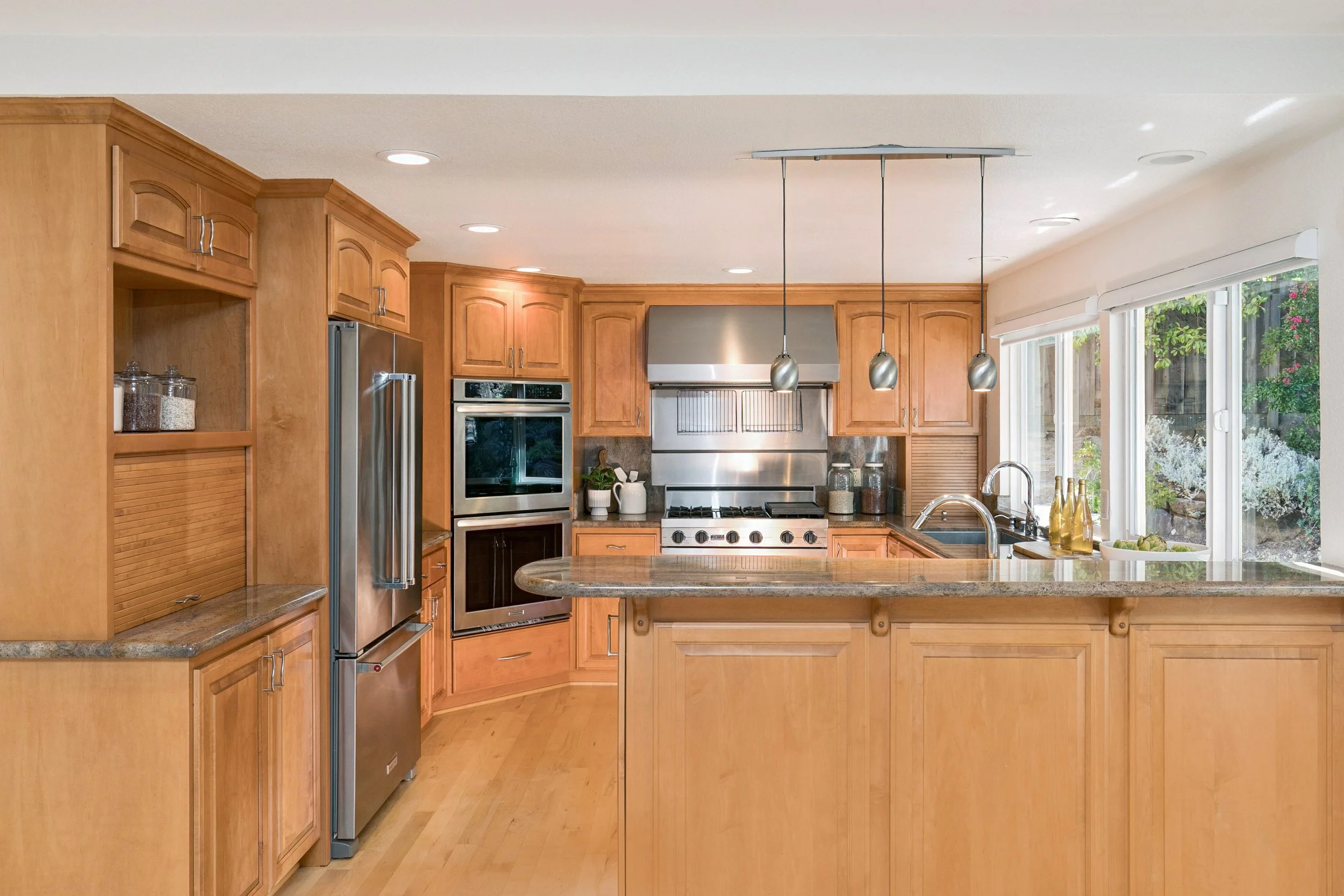 1555 Pebblebrook Ct Walnut-print-018-001-Kitchen-4200x2800-300dpi.jpg