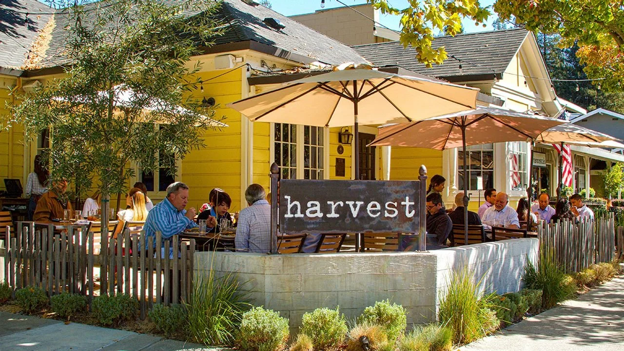 The Best Outdoor Spots for a Drink in the East Bay This May