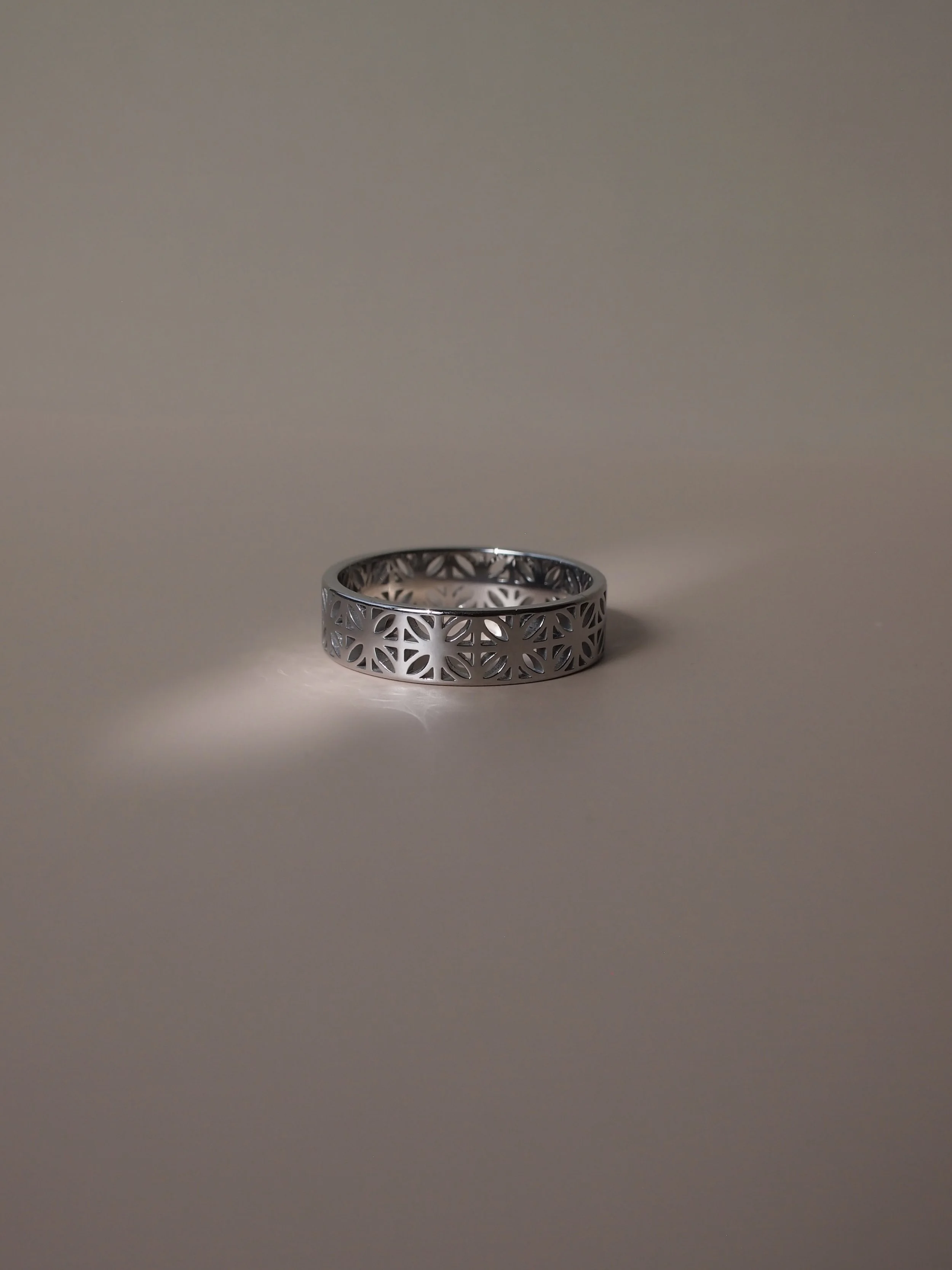 PETALO_RING_SILVER01.jpg