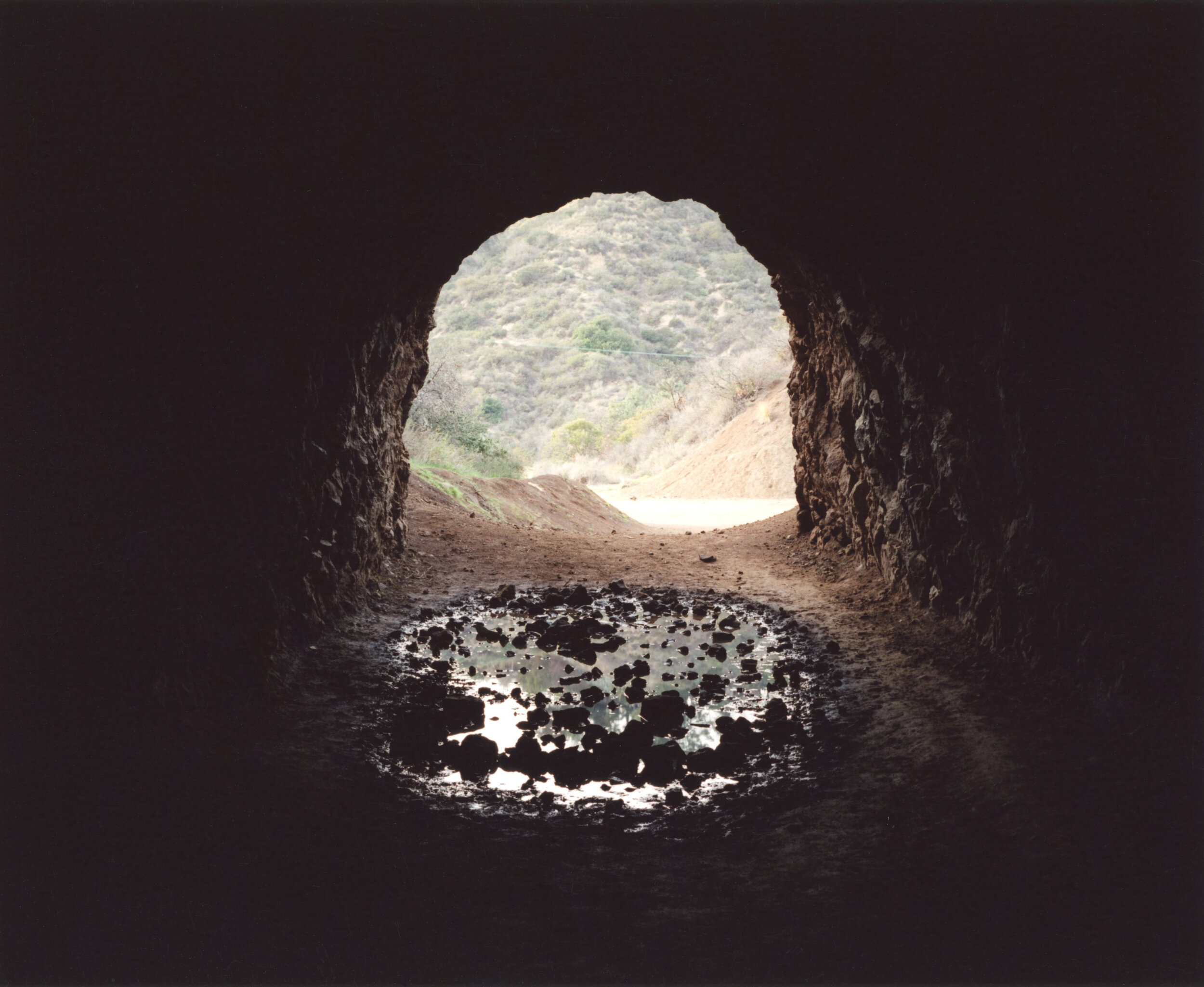 bronson cave01-2.jpg