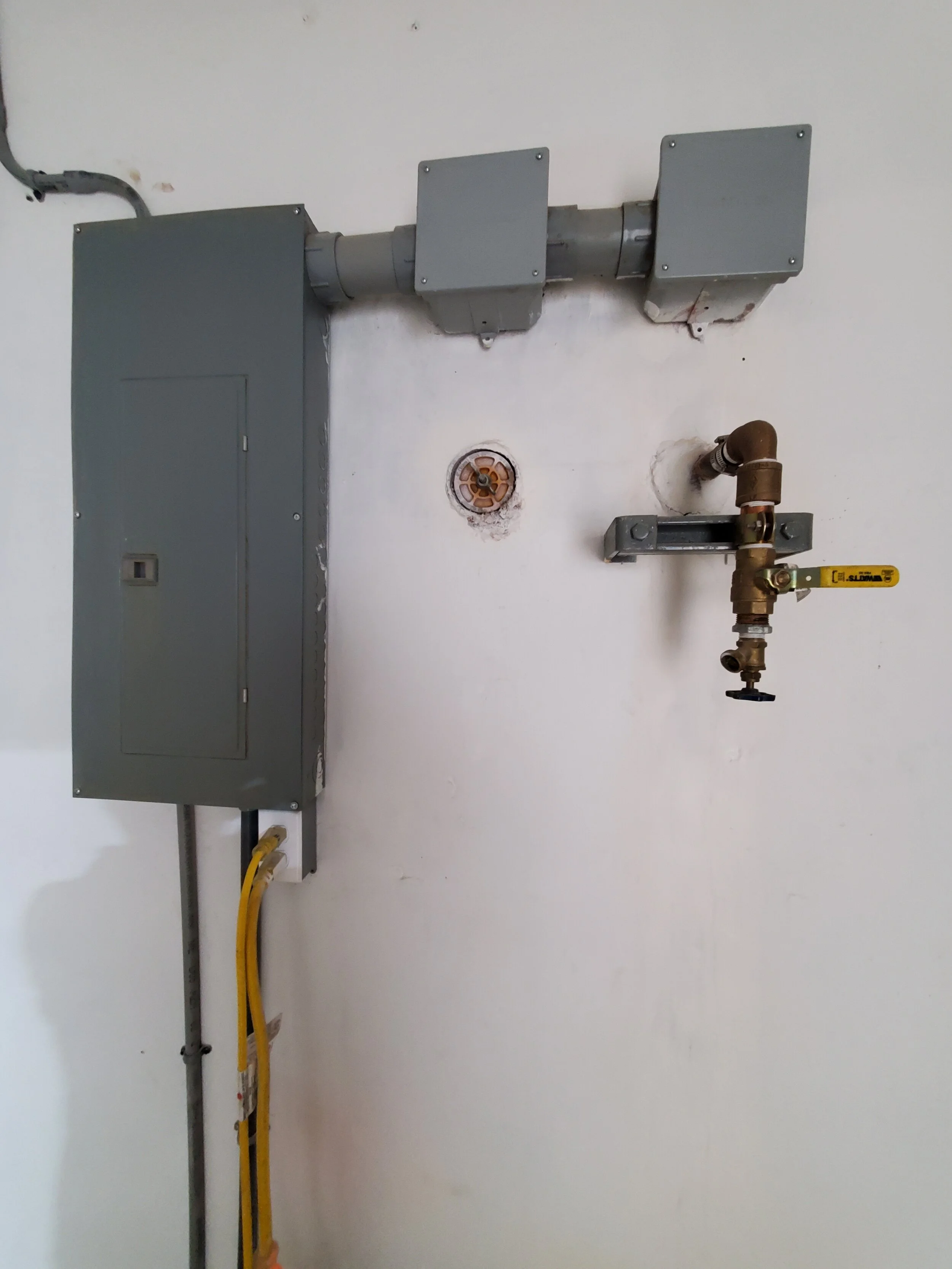 200amp power and Rural District Water installed into Launch Control Center