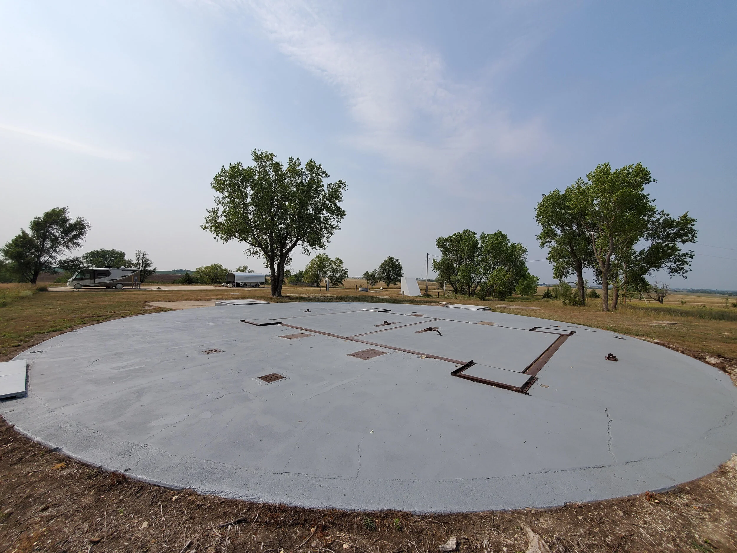 Silo bay doors, each side weighs 70 tons.