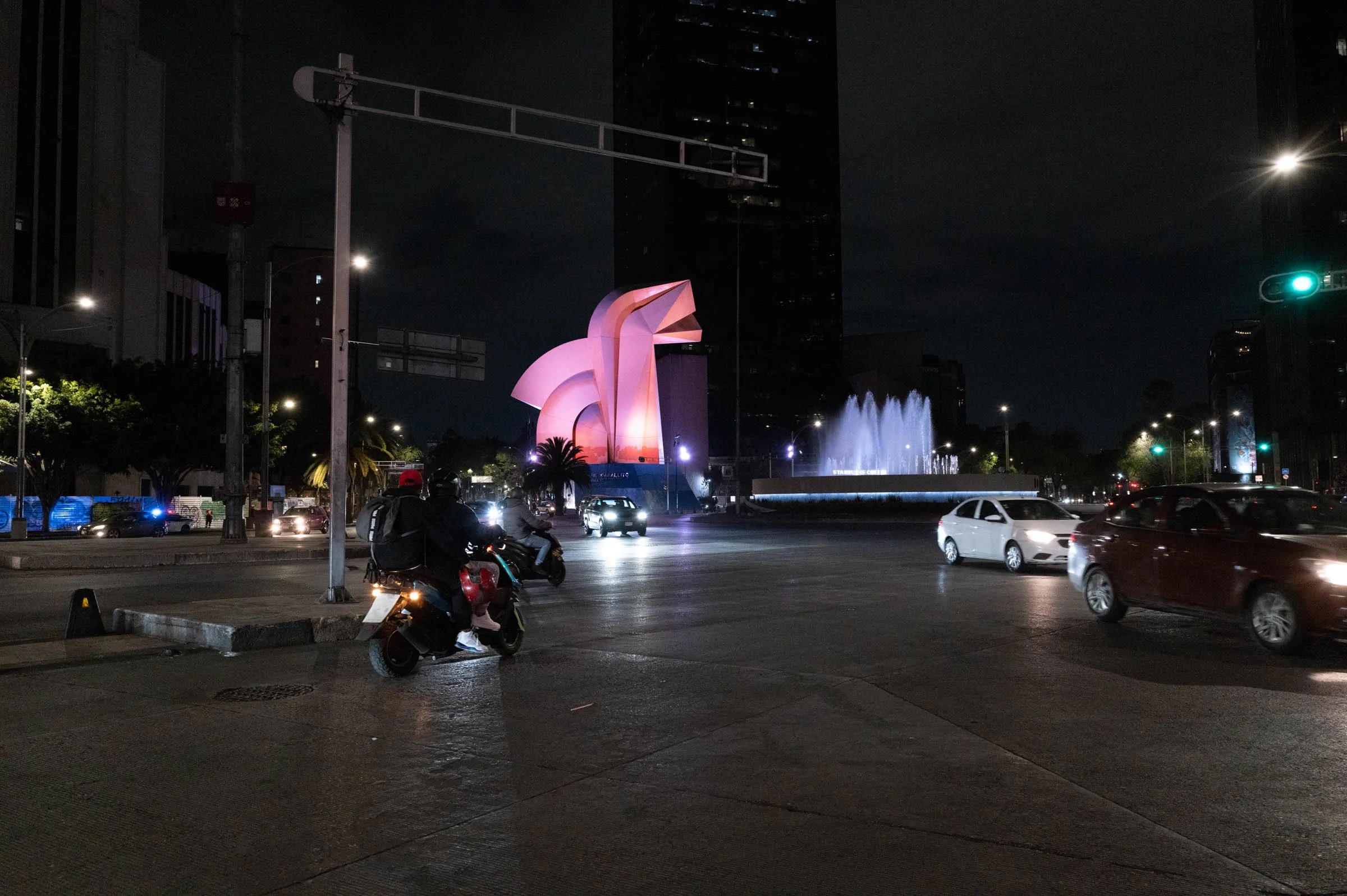 L1002401.jpg